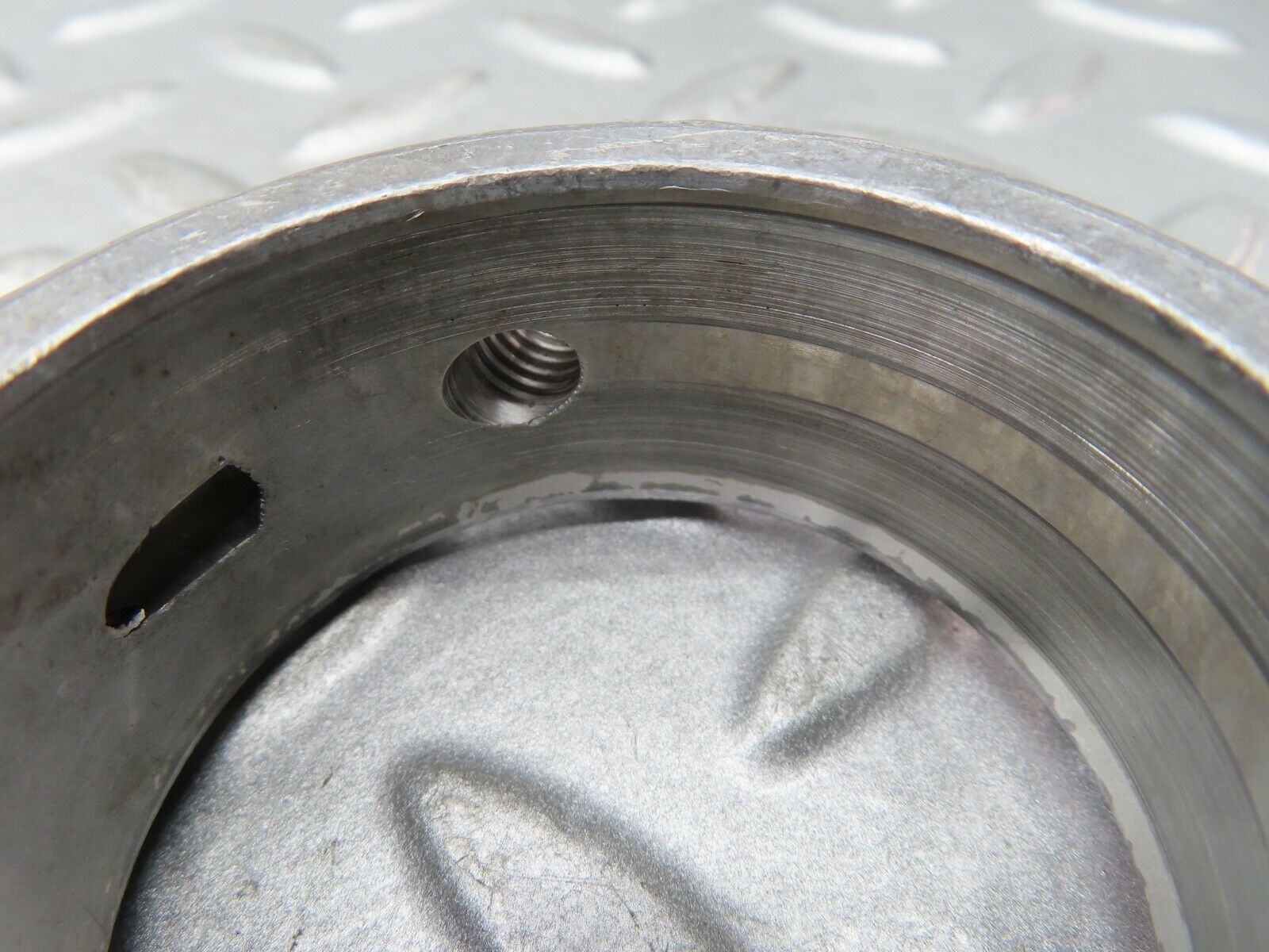 17729 Mercedes-Benz W116 450SEL Camshaft Tower Bearing 1160514818