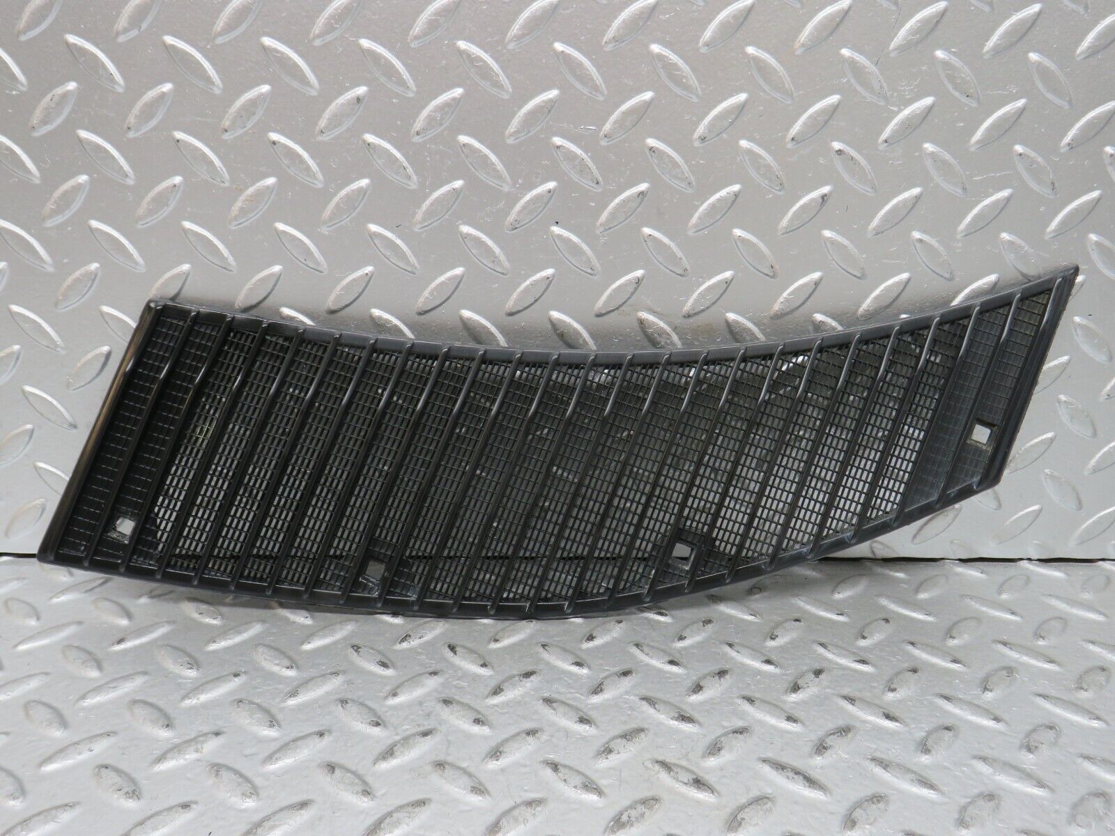 28570 Mercedes-Benz W123 230E Air Intake Grill Left Side 1238362965