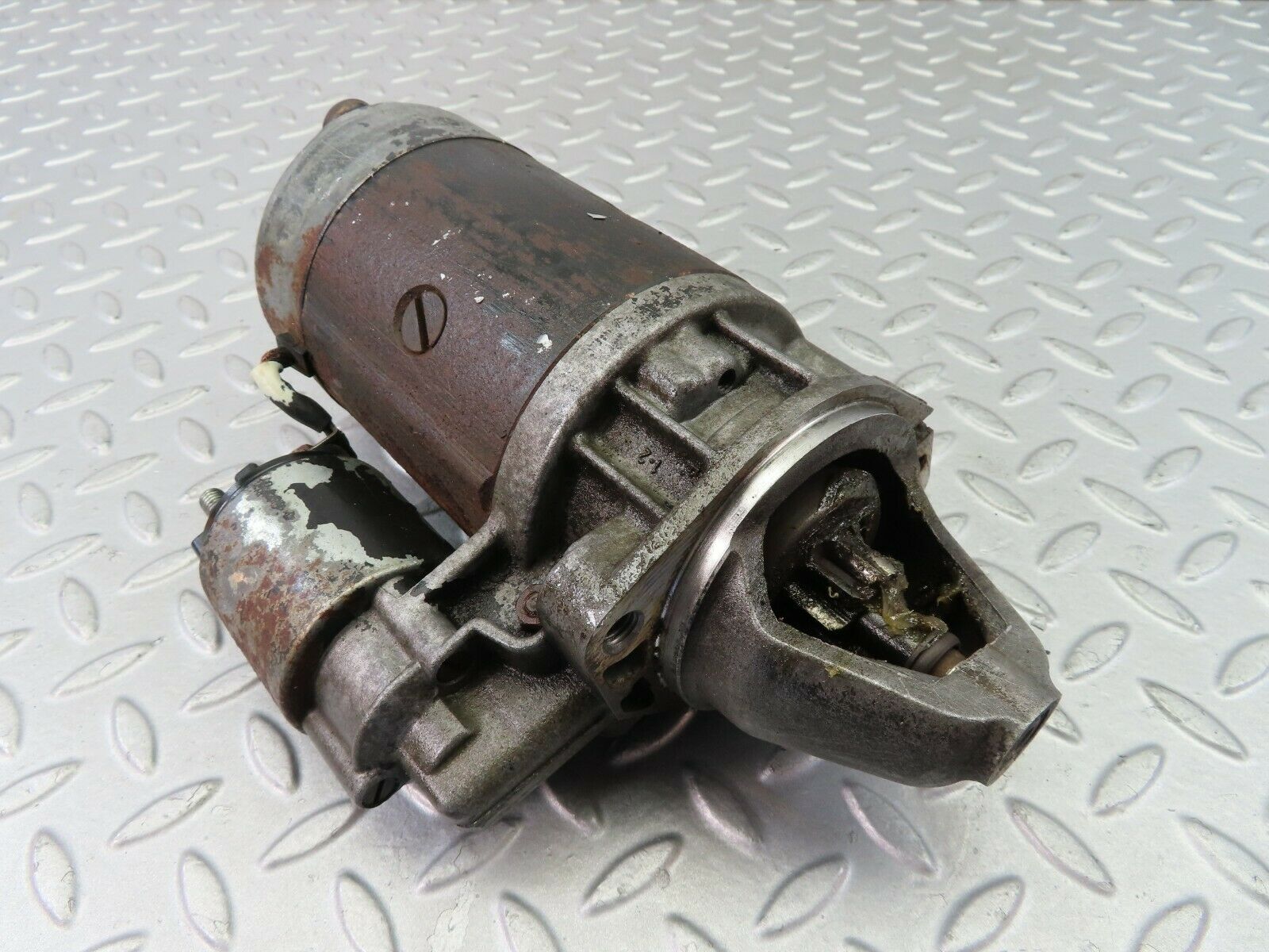 7792 Mercedes-Benz S123 230TE Wagon Starter Motor Bosch 0001314027