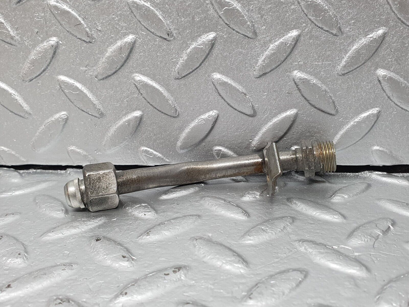 41358 Mercedes-Benz W116 350SE Intake Manifold Brake Servo Pipe