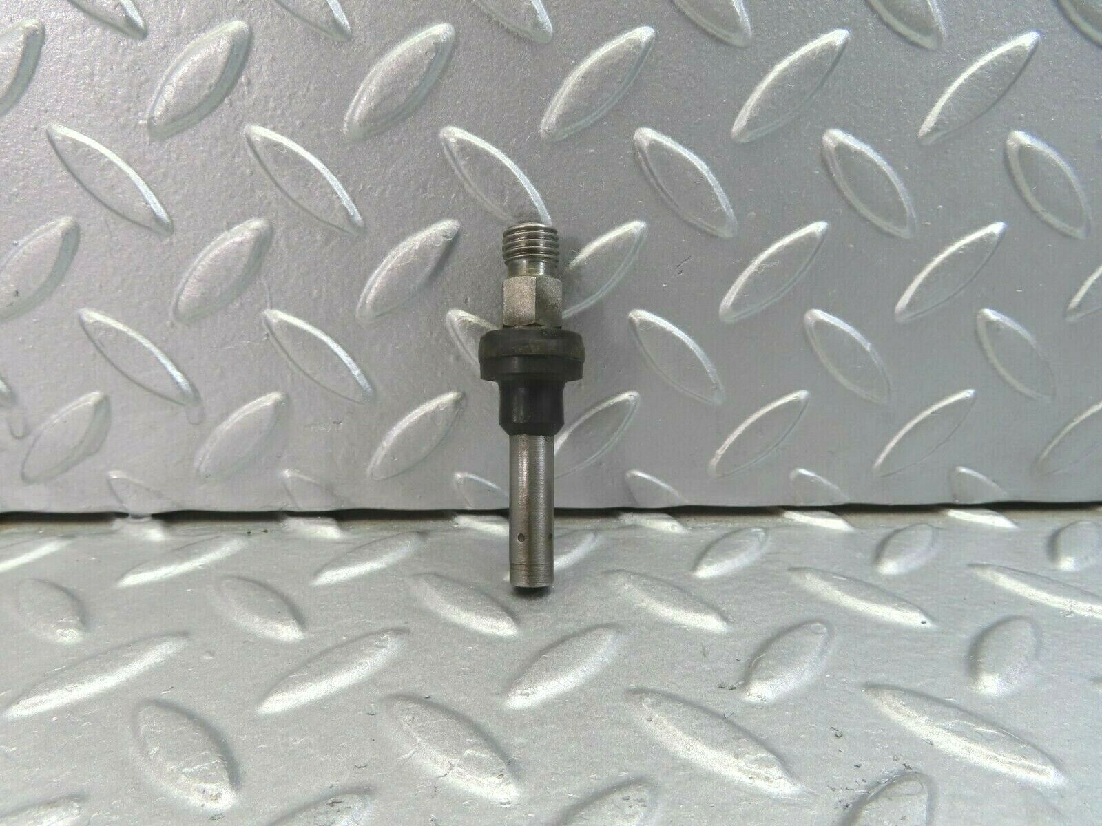 9802 Mercedes-Benz C123 280CE Coupe Fuel Injector Bosch 0437502010