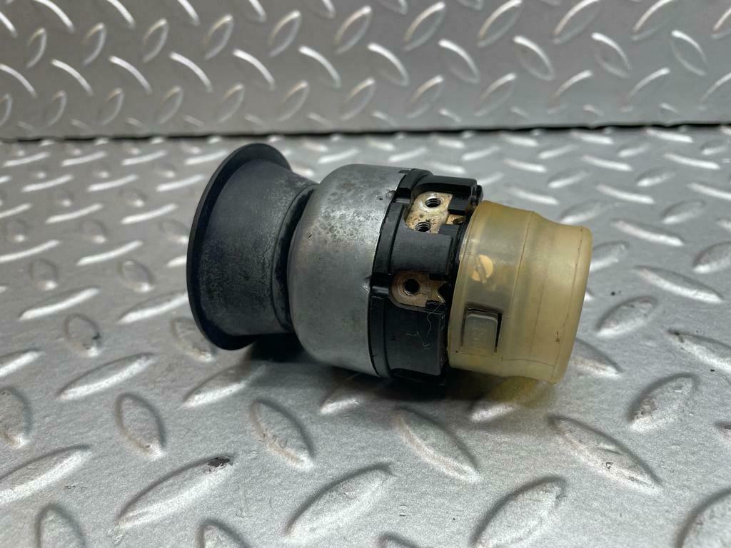 0139 Mercedes-Benz W116 350SE Headlight switch