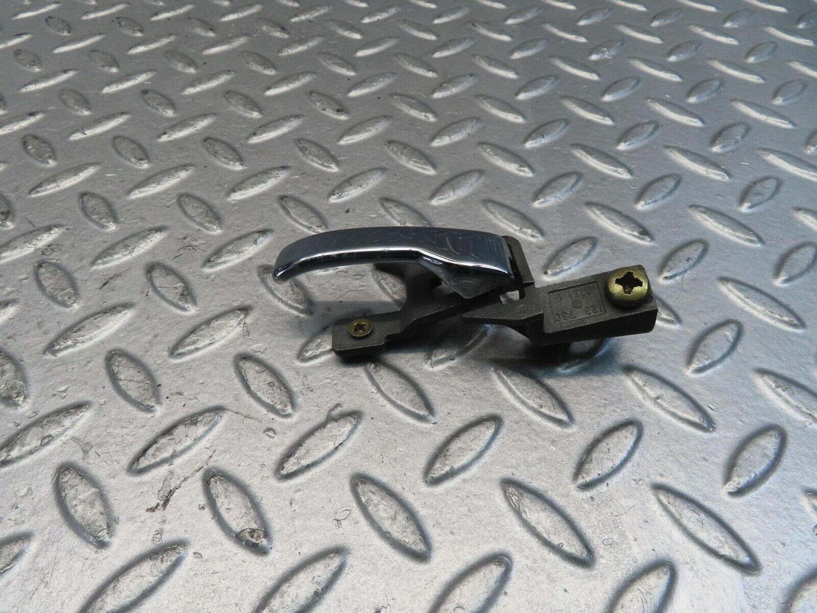 11380 Mercedes-Benz C123 230CE Coupe Left Interior Door Handle 1237600161