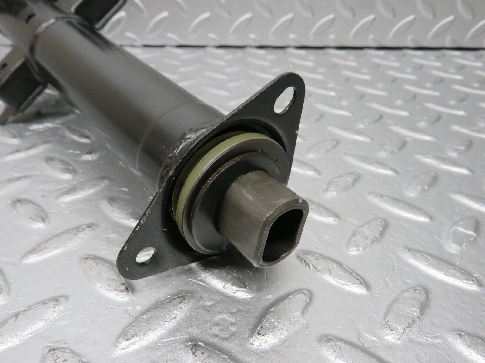 33784 Mercedes-Benz W201 190E 2.0L Steering Column