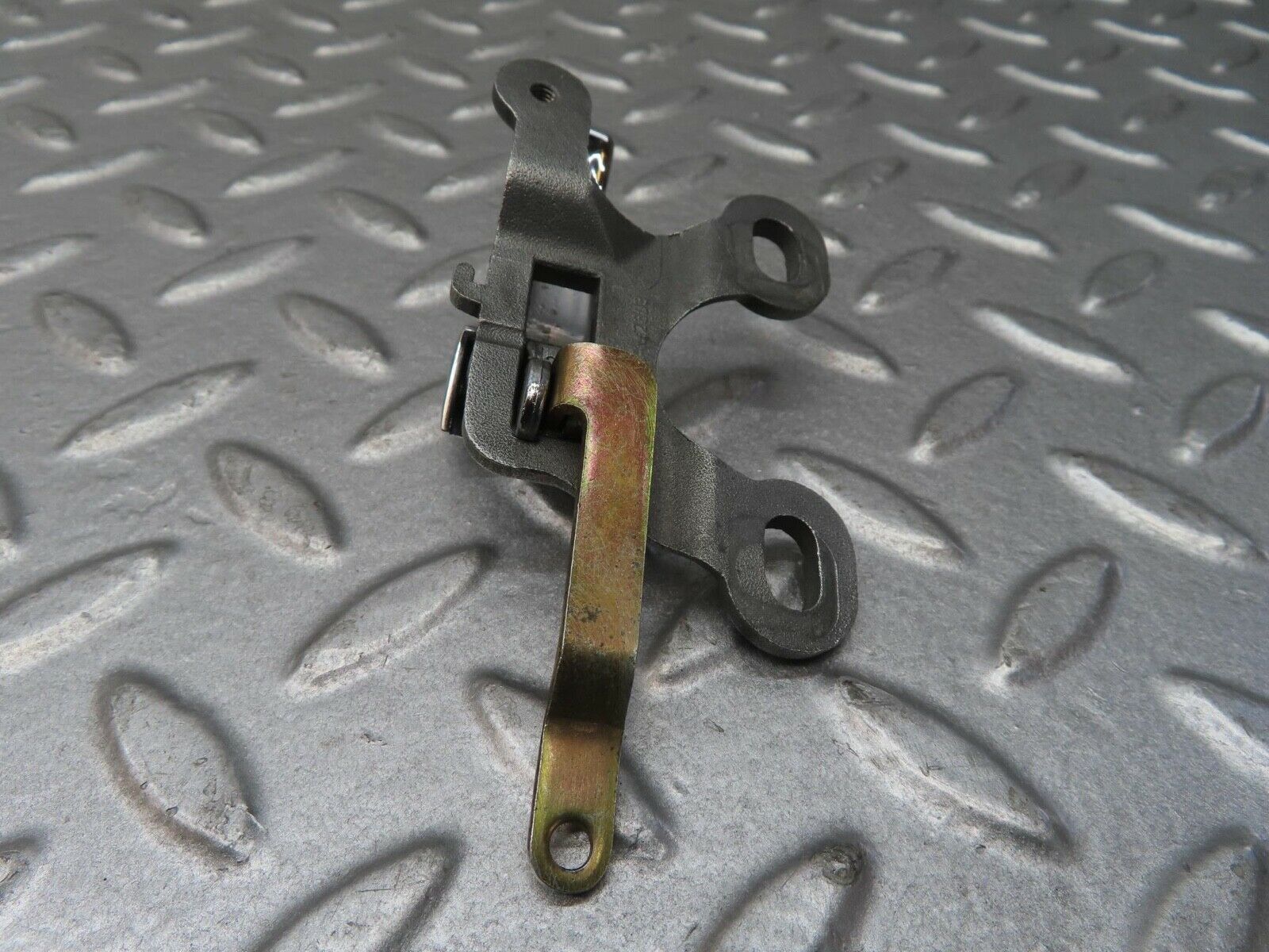 13491 Mercedes-Benz W123 200 Right Interior Door Handle 1107660419