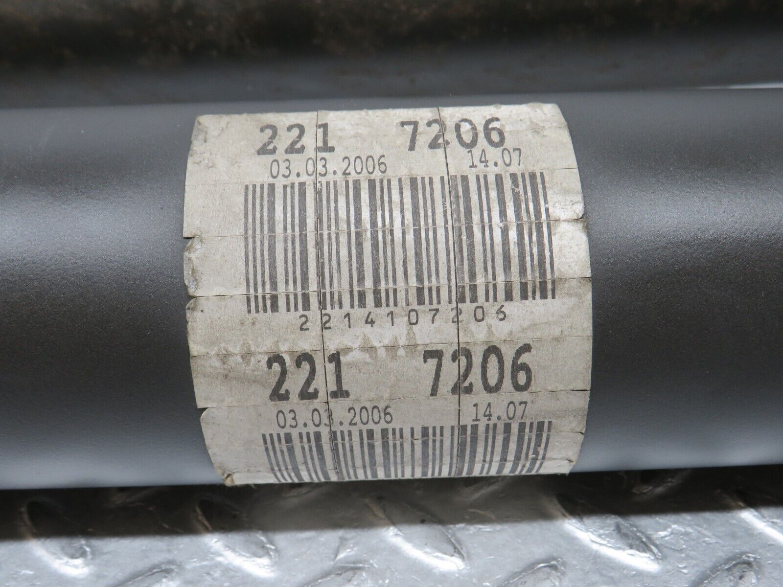 35281 Mercedes-Benz W221 Cardan Shaft Prop Shaft 2214107206