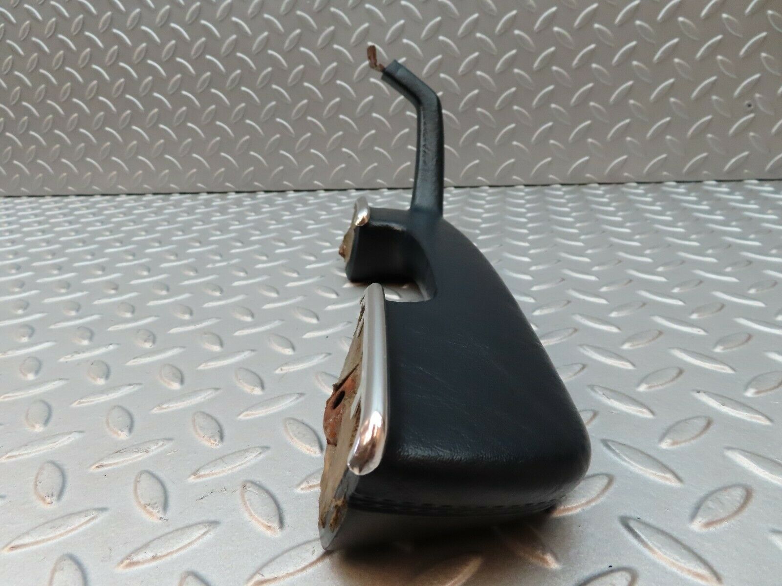 4280 Mercedes-Benz W123 230E Interior Door Handle Front Left Blue 1239701701