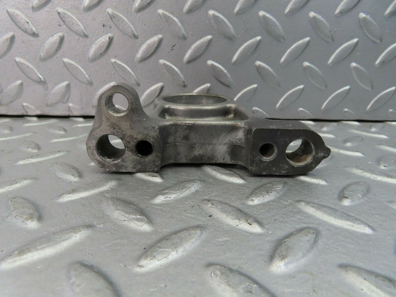 8988 Mercedes-Benz W110 Camshaft Tower Bearing 6210511216