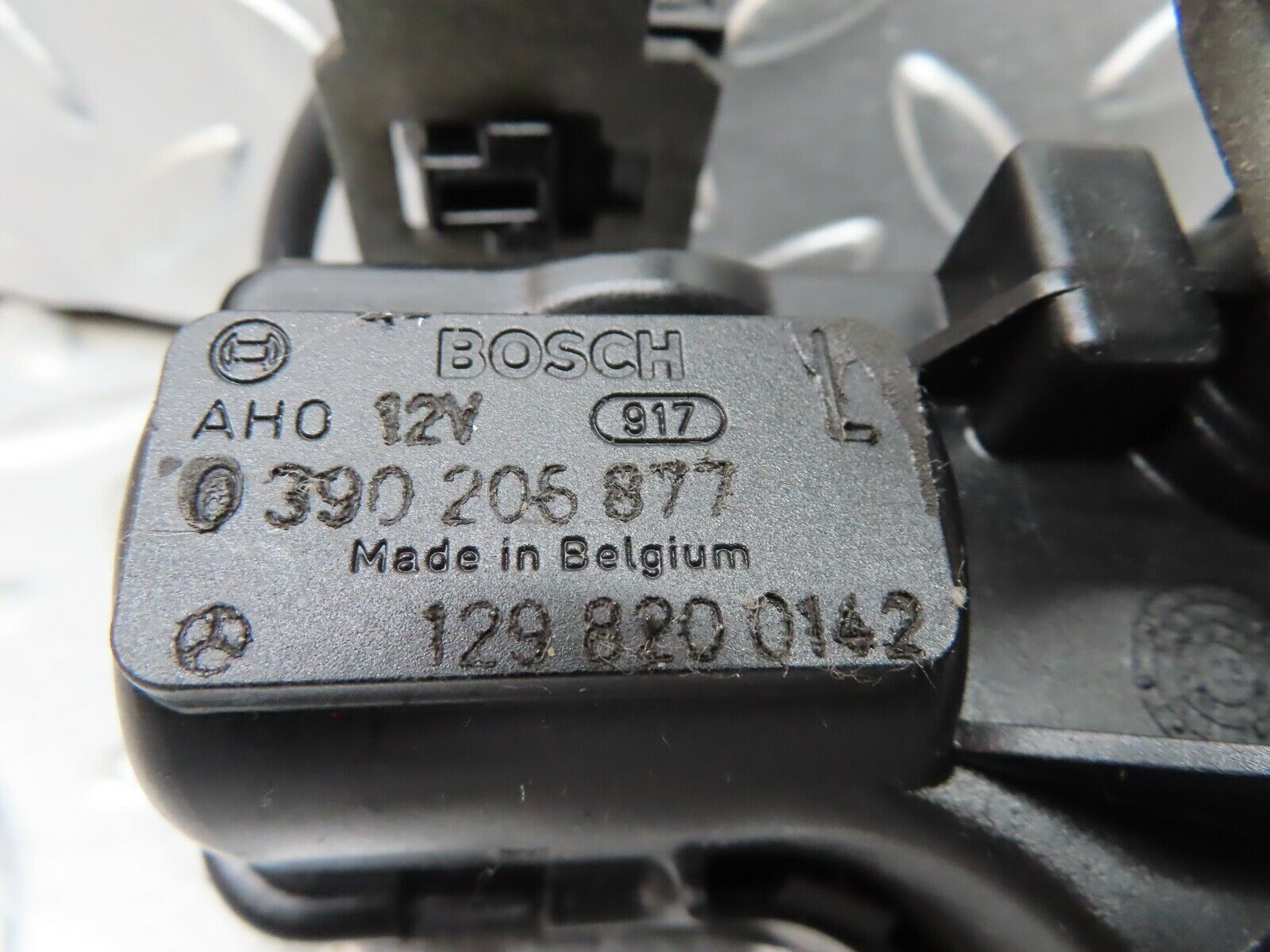 19964 Mercedes-Benz R129 300SL Coupe Headlight Wiper Motor Left 1298200142