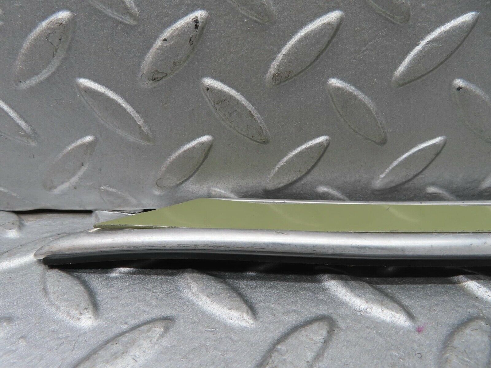 13608 Mercedes-Benz W123 200 C Pillar Exterior Trim Right Side 1236902880