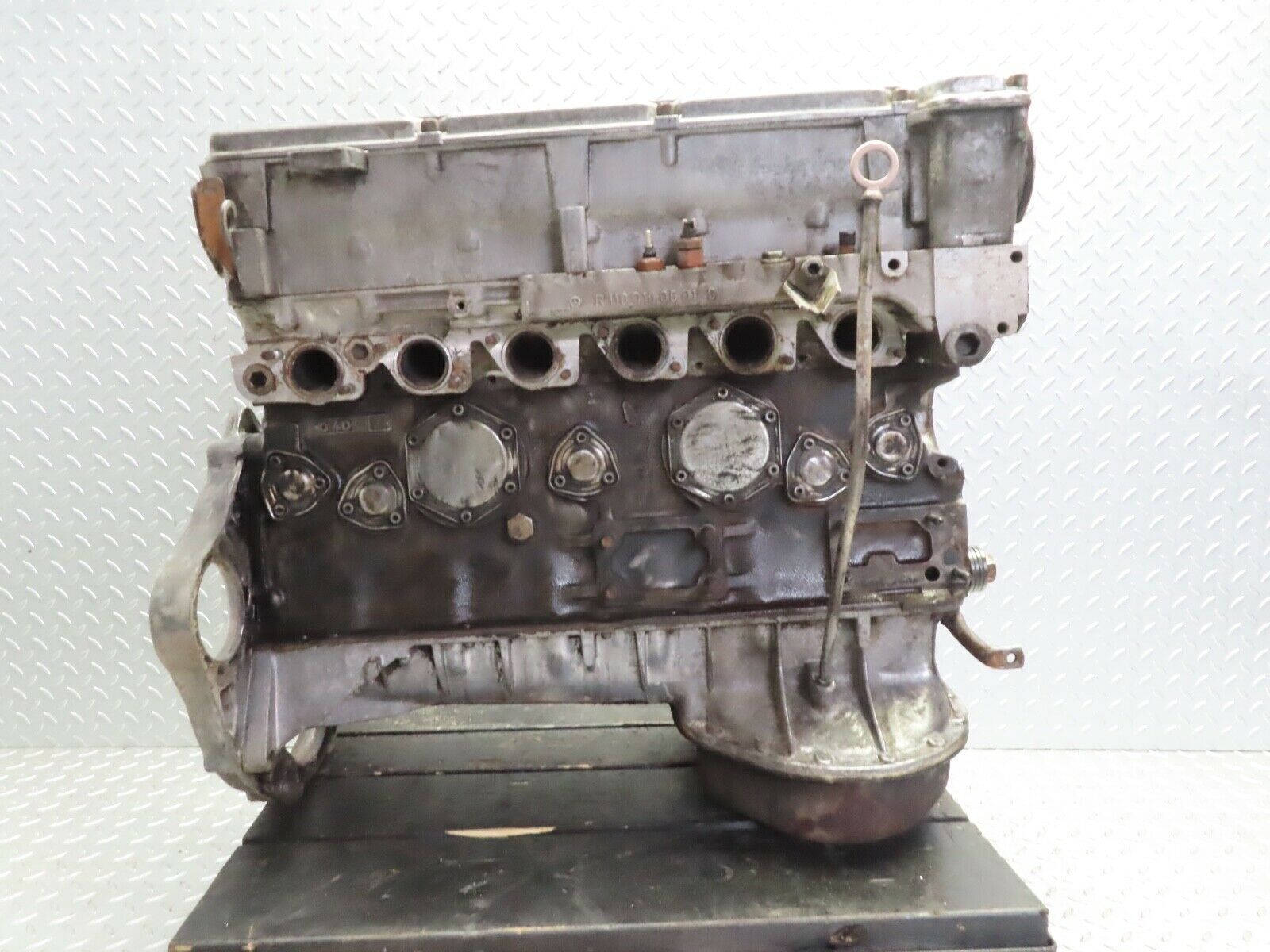 20492 Mercedes-Benz W114 280CE Coupe 6 Cylinder Petrol Engine M110.983 1100110401