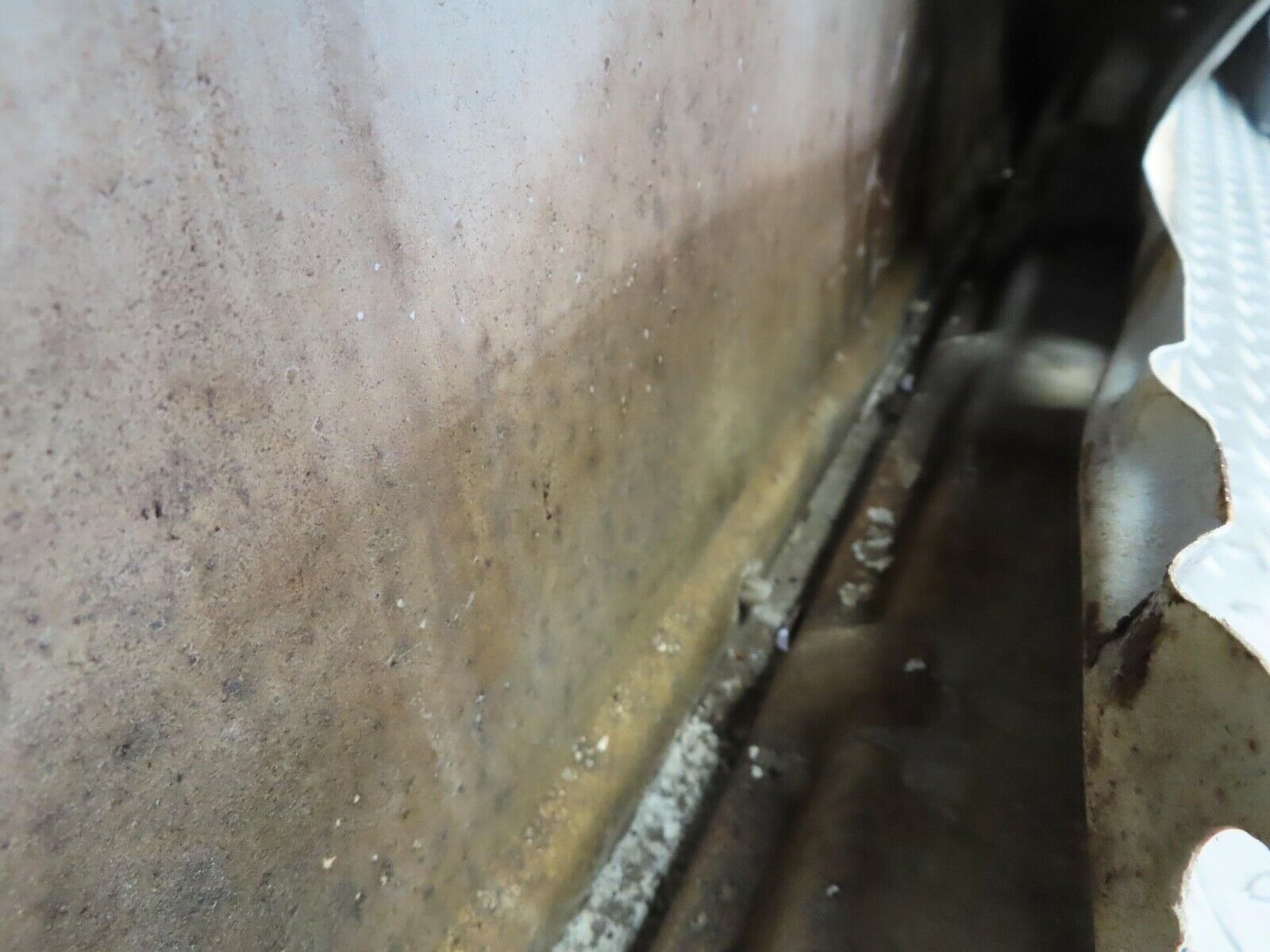 16210 Mercedes-Benz W124 260E Front Left Door