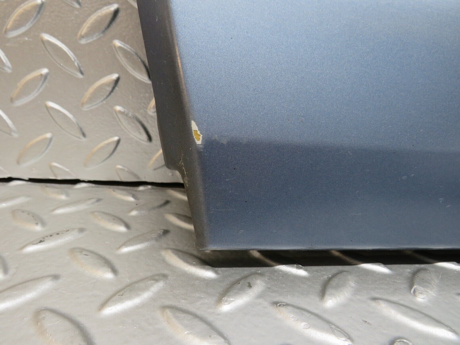 31281 Mercedes-Benz S124 220TE Wagon Front Left Door Lower Trim 1246901540