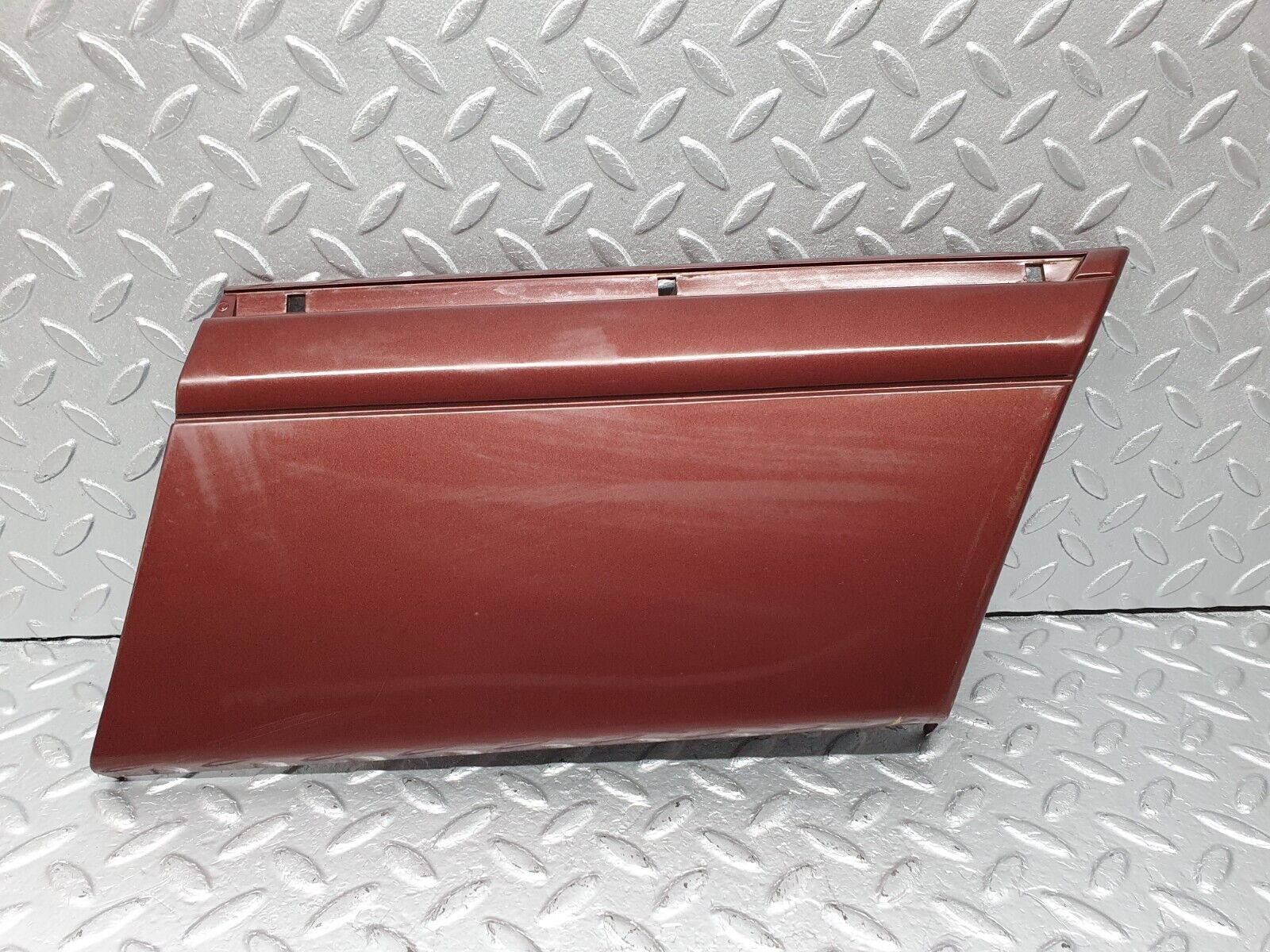 40939 Mercedes-Benz W126 300SE Front Right Fender Wing Moulding Trim 1266903640