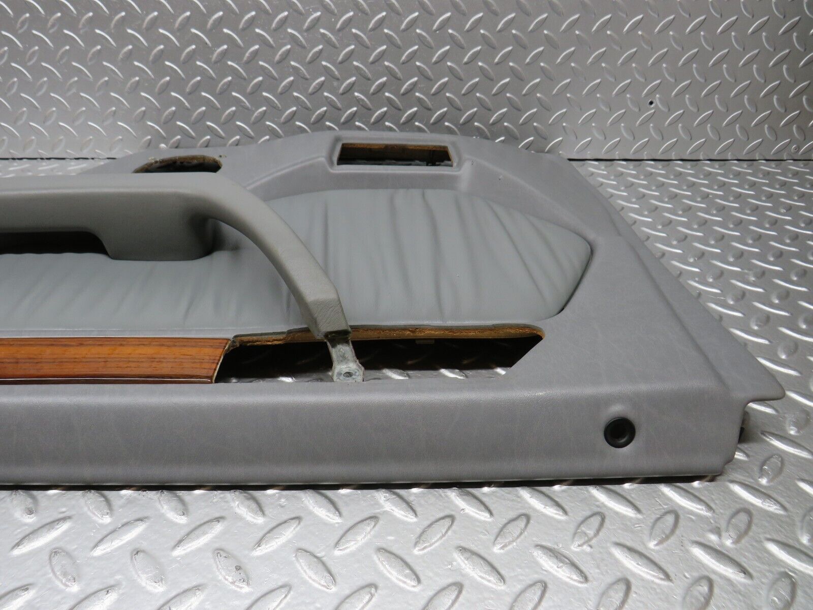 31180 Mercedes-Benz S124 220TE Wagon Rear Right Door Card Grey