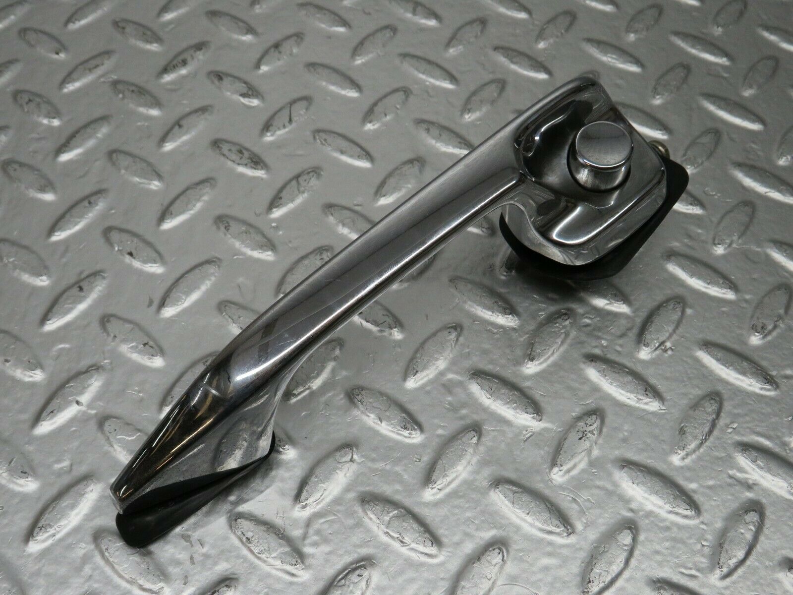 24465 Mercedes-Benz W108 Door Handle Rear Left 1087661102