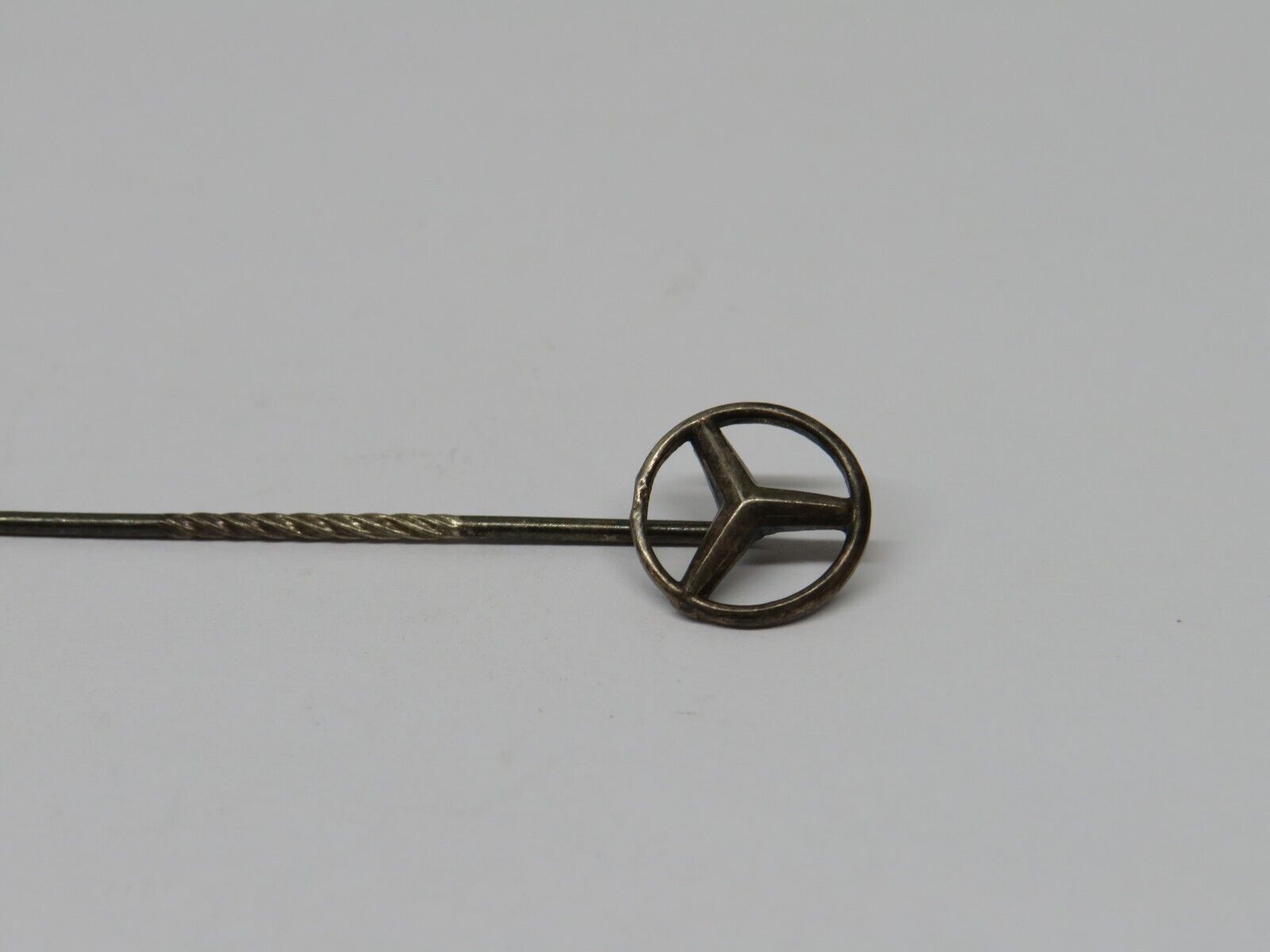 37501 Mercedes-Benz Vintage Lapel Pin Badge