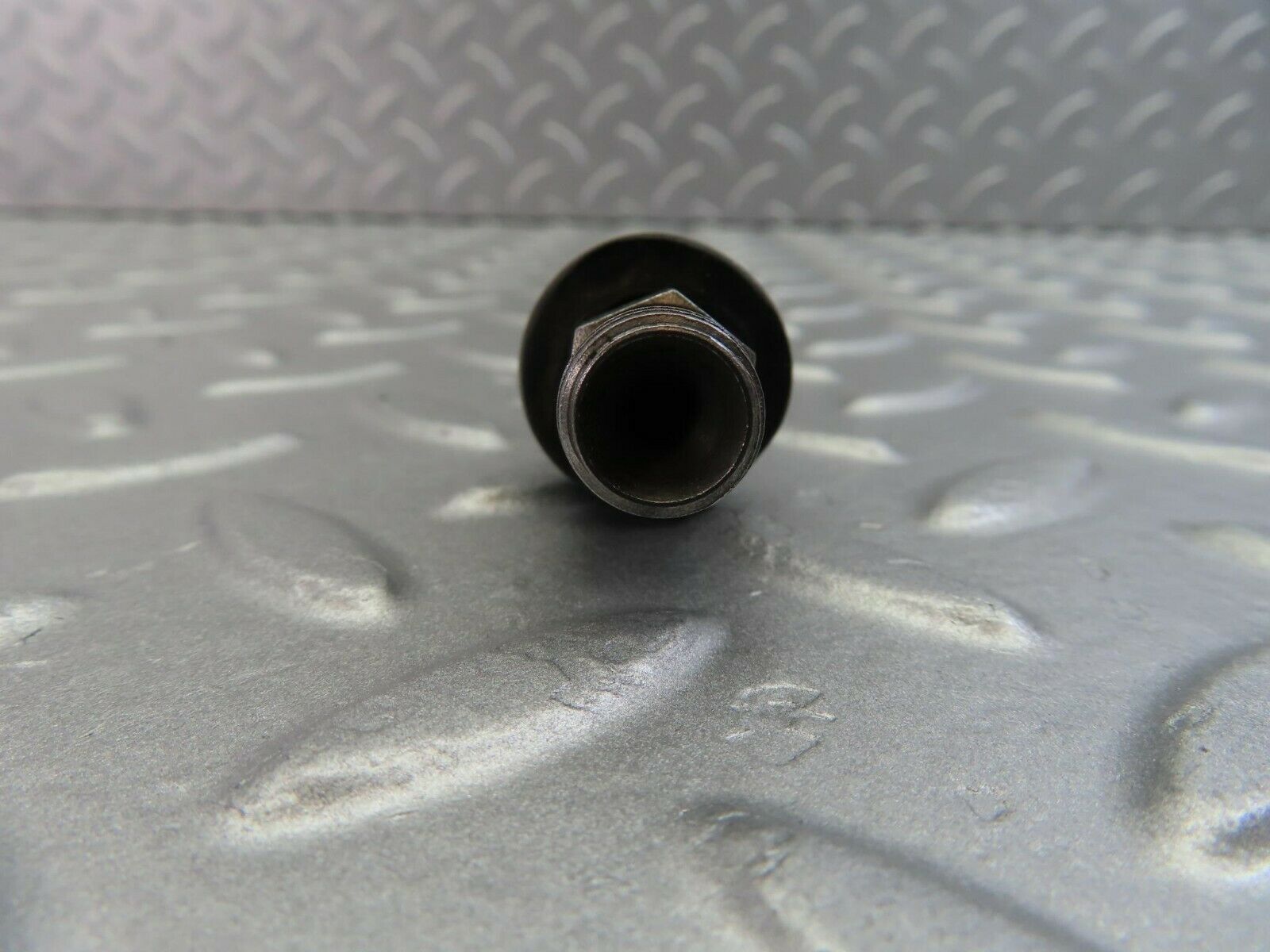 9800 Mercedes-Benz C123 280CE Coupe Fuel Injector Bosch 0437502010