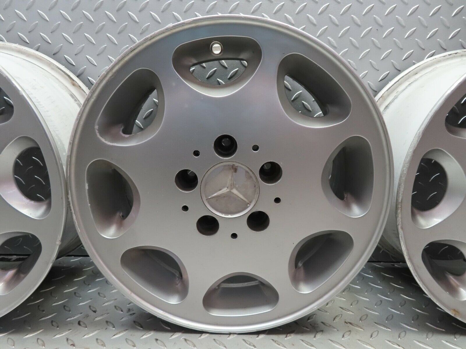 16522 Mercedes-Benz Alloy Wheel Set 7Jx15H2 ET41 1244011302