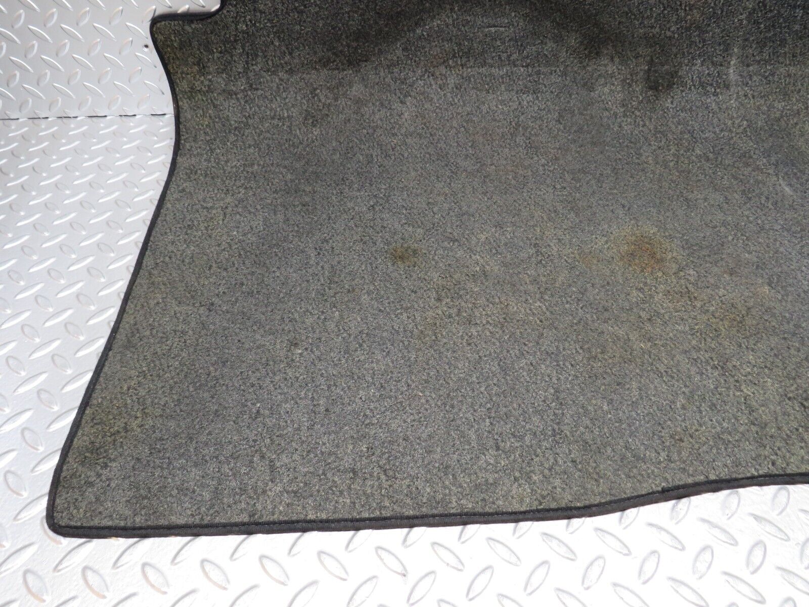 28994 Mercedes-Benz C124 320CE Coupe Trunk Boot Floor Carpet