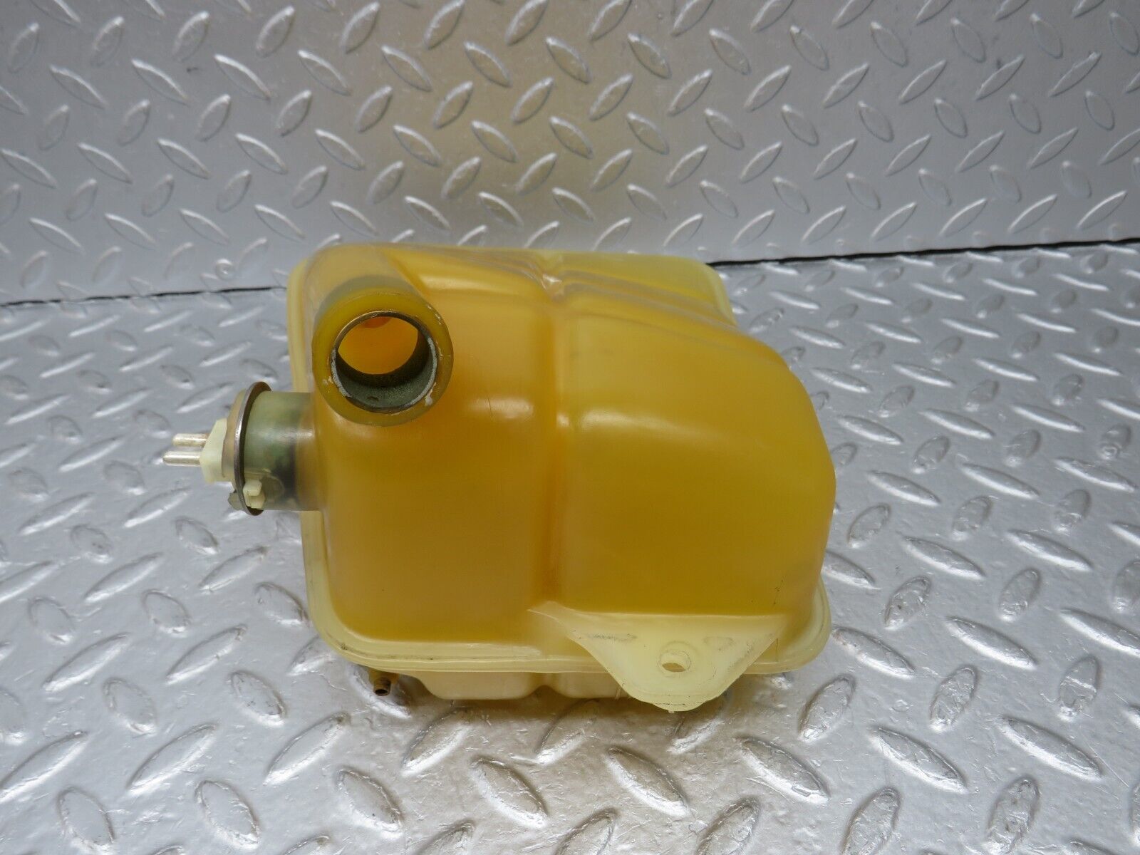 35995 Mercedes-Benz W126 420SE Coolant Reservoir Tank 1265001549