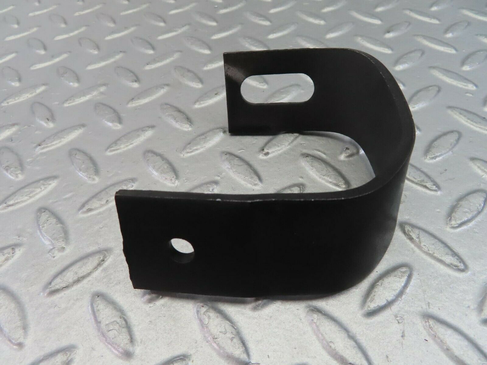 9961 Mercedes-Benz C123 230CE Coupe Front Bumper Holder Bracket Right