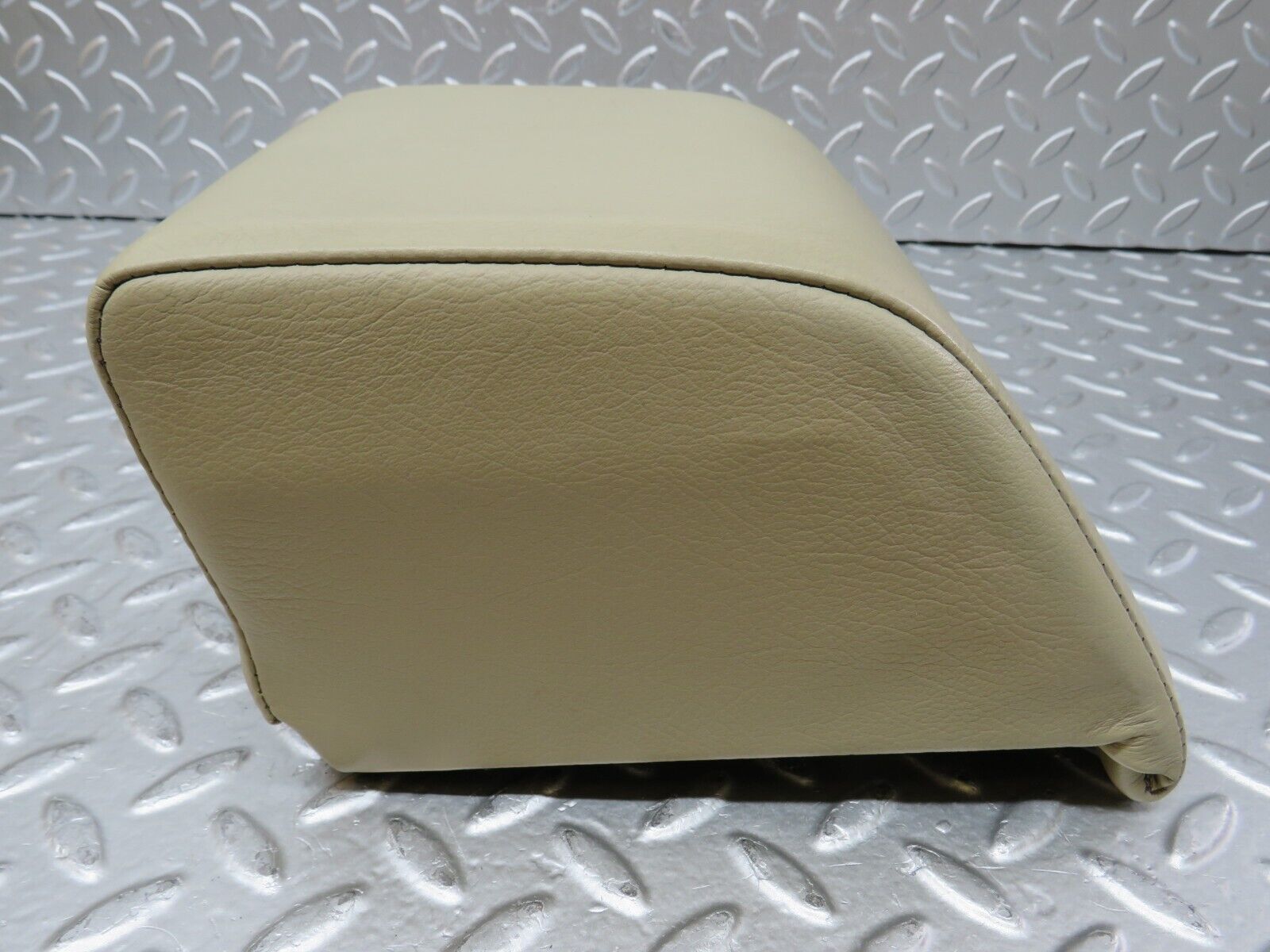 26748 Mercedes-Benz C124 220CE Rear Centre Armrest Beige 1249240237 1249730689