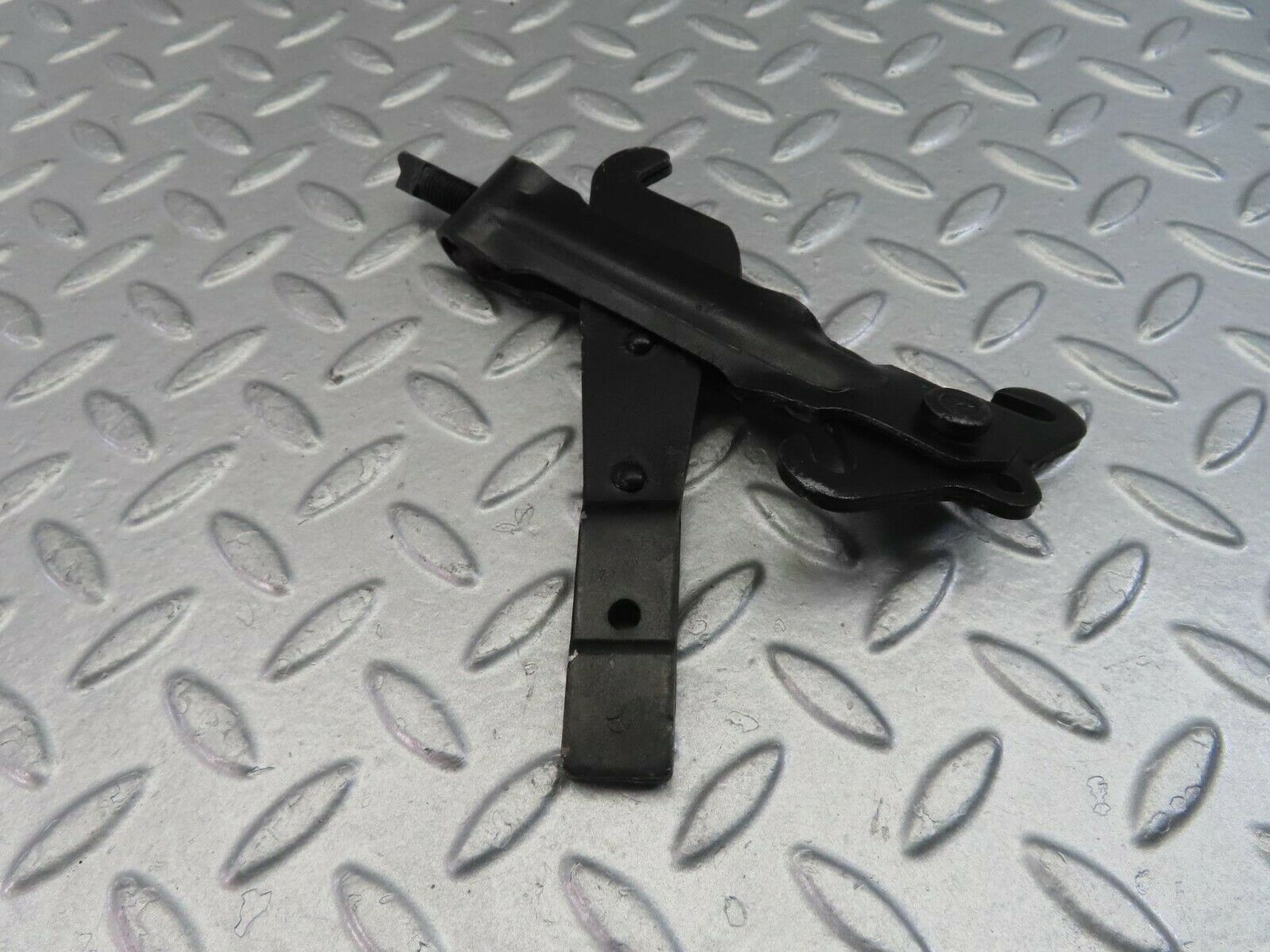 10020 Mercedes-Benz C123 230CE Coupe Handbrake Adjusting Handbrake Regulator