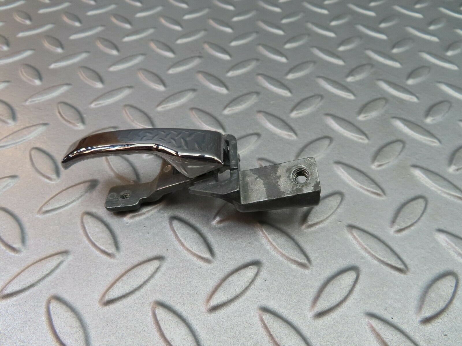 5810 Mercedes-Benz W123 200 Left Interior Door Handle 1237600161