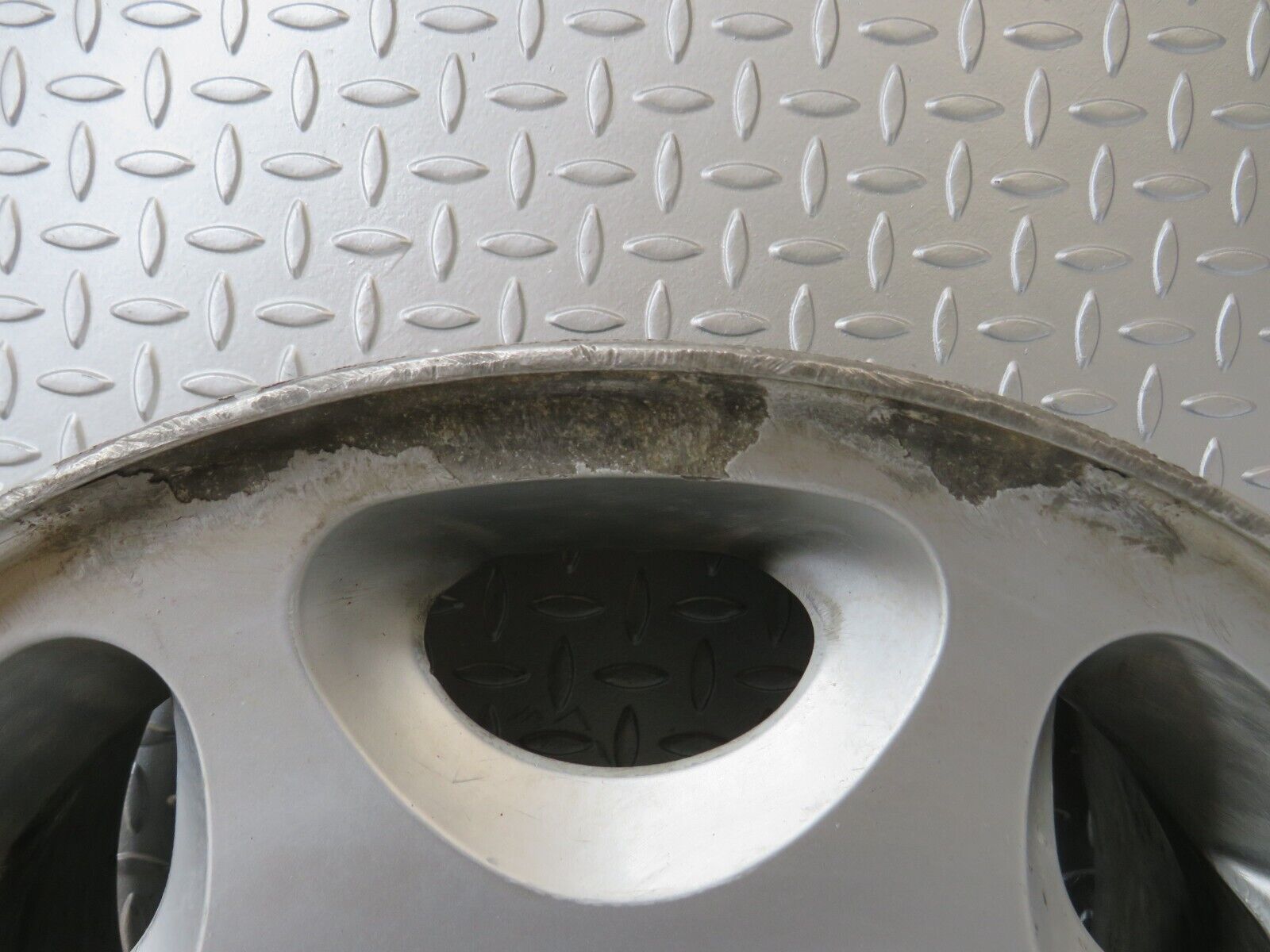 27469 Mercedes-Benz C124 220CE Coupe Alloy Wheel 6.5Jx15H2 ET44 1244011202