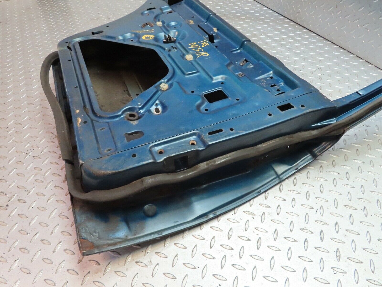 18811 Mercedes-Benz W116 Rear Left Door