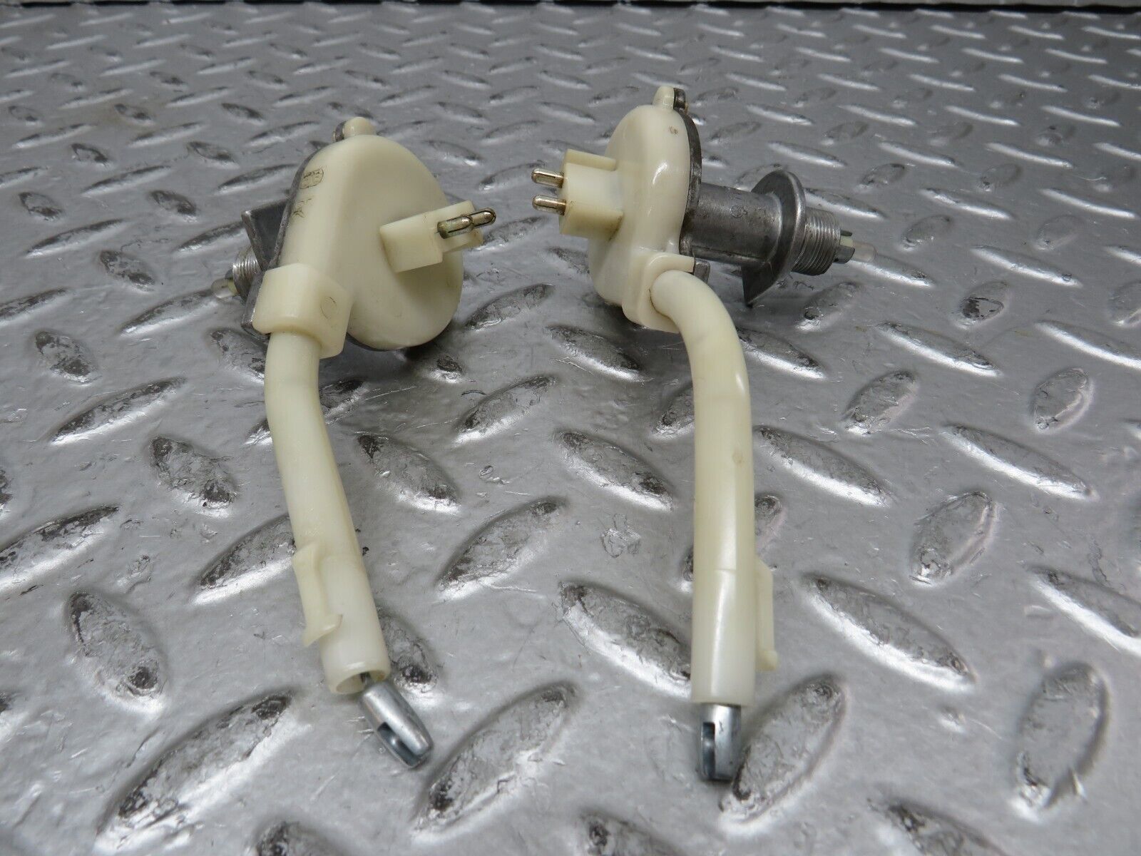 27879 Mercedes-Benz W123 280E Heater Control Switch Pair