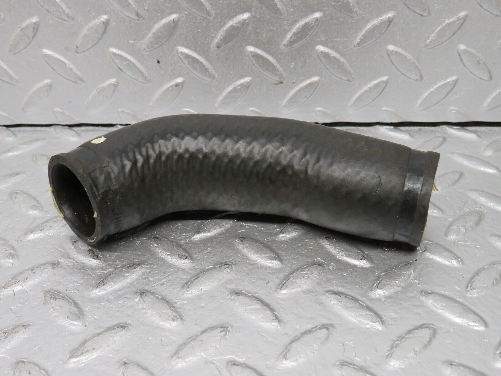 39620 Mercedes-Benz R129 320SL Coupe Radiator Hose Pipe 1042030482