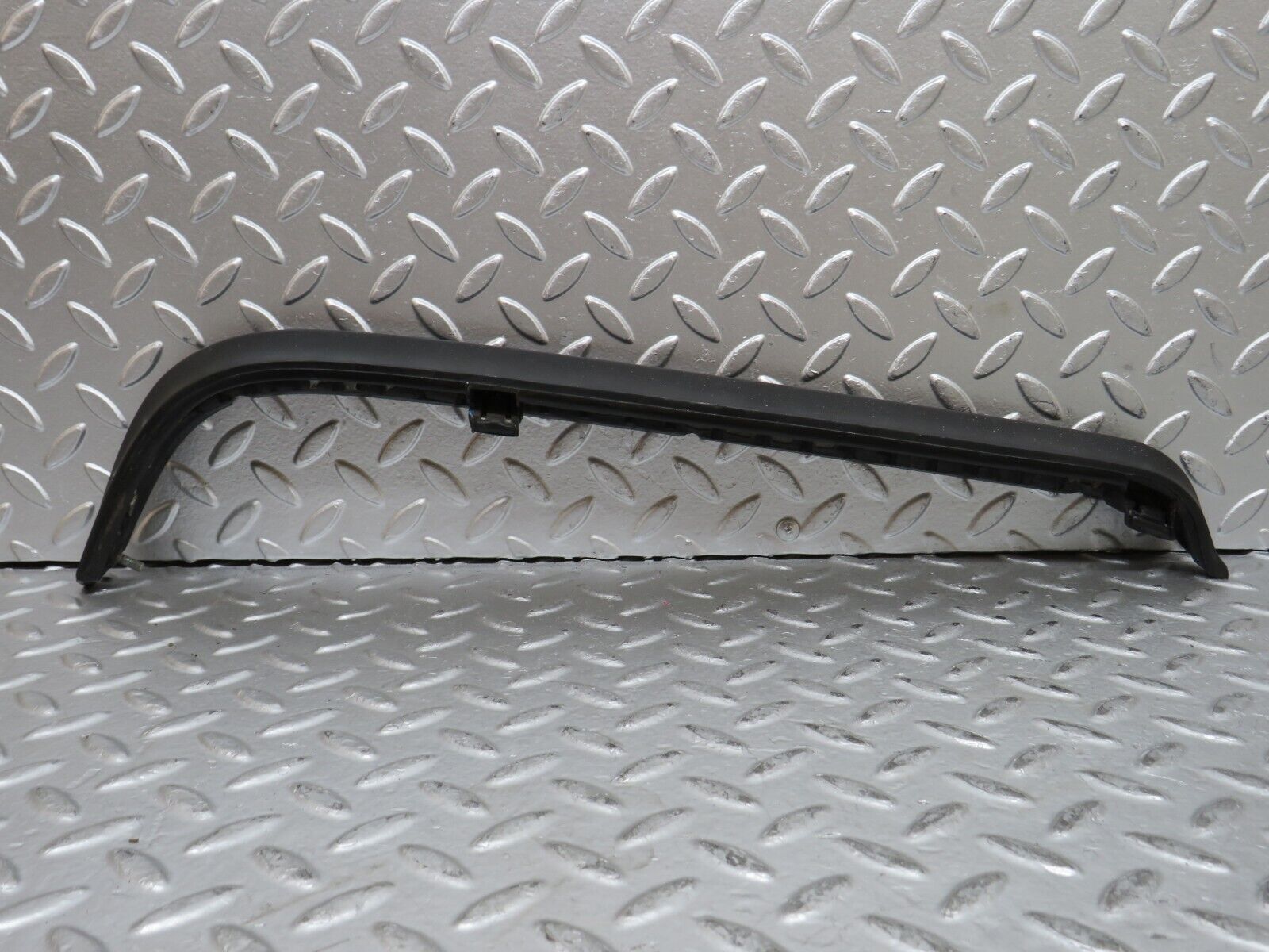 28063 Mercedes-Benz W123 280E Tail Light Moulding Trim Right Side