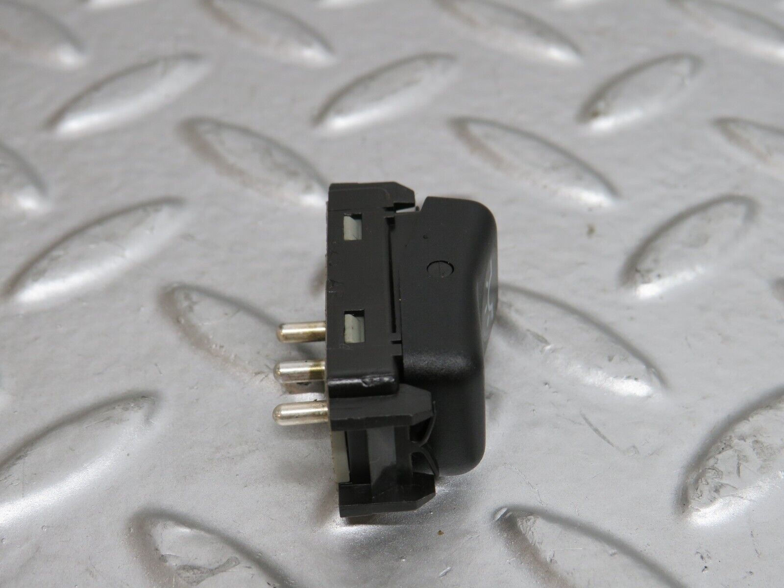 29180 Mercedes-Benz C124 320CE Coupe Interior Dome Light Switch 1248209810