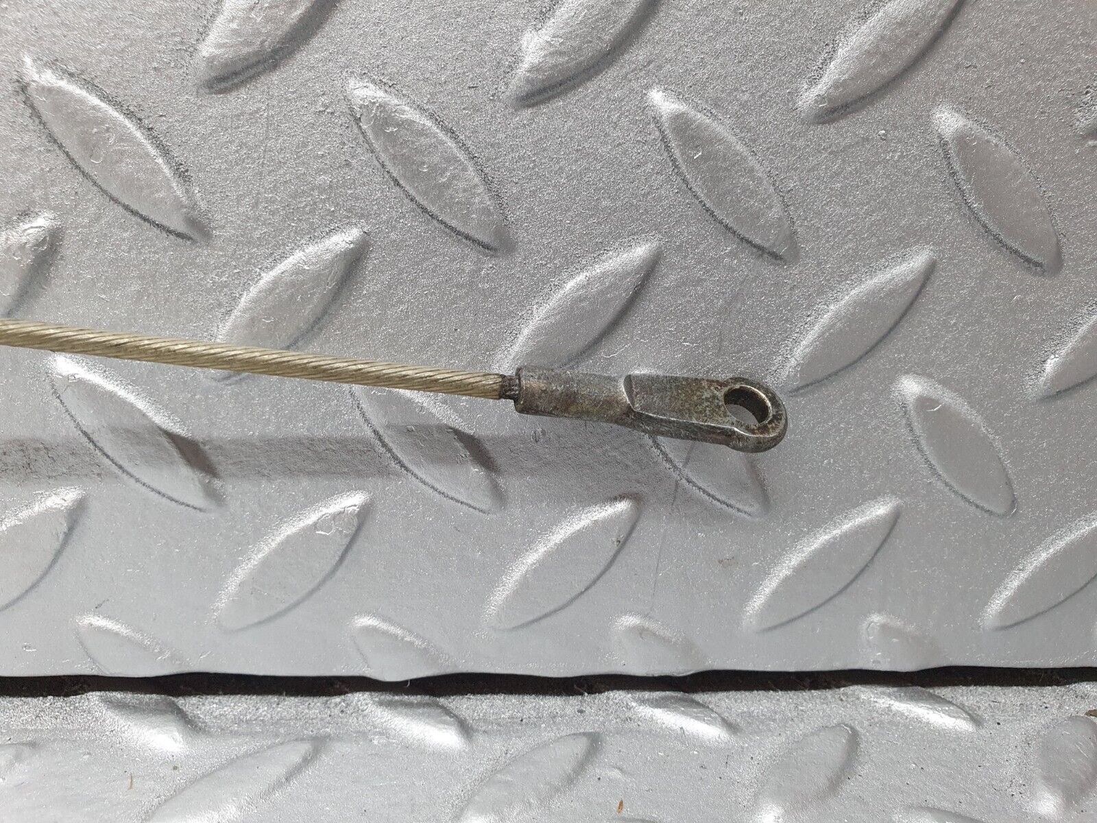 41472 Mercedes-Benz W124 200E Handbrake Cable 1244203685