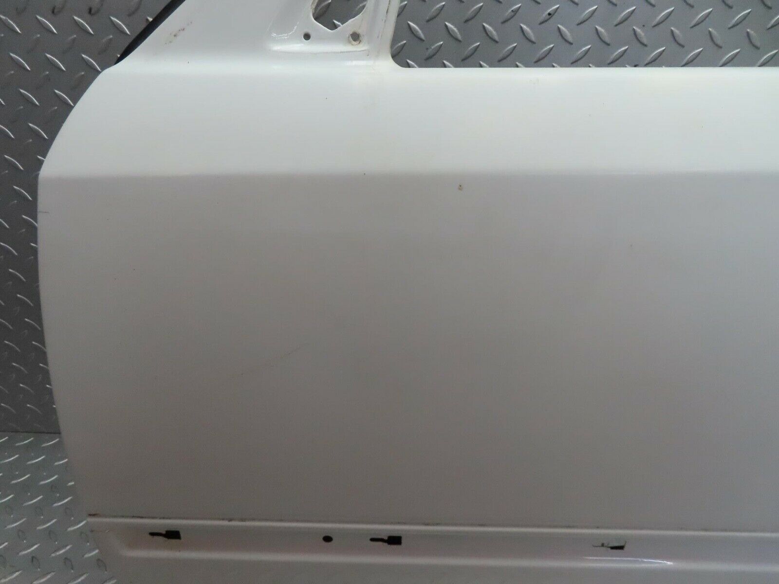 16210 Mercedes-Benz W124 260E Front Left Door