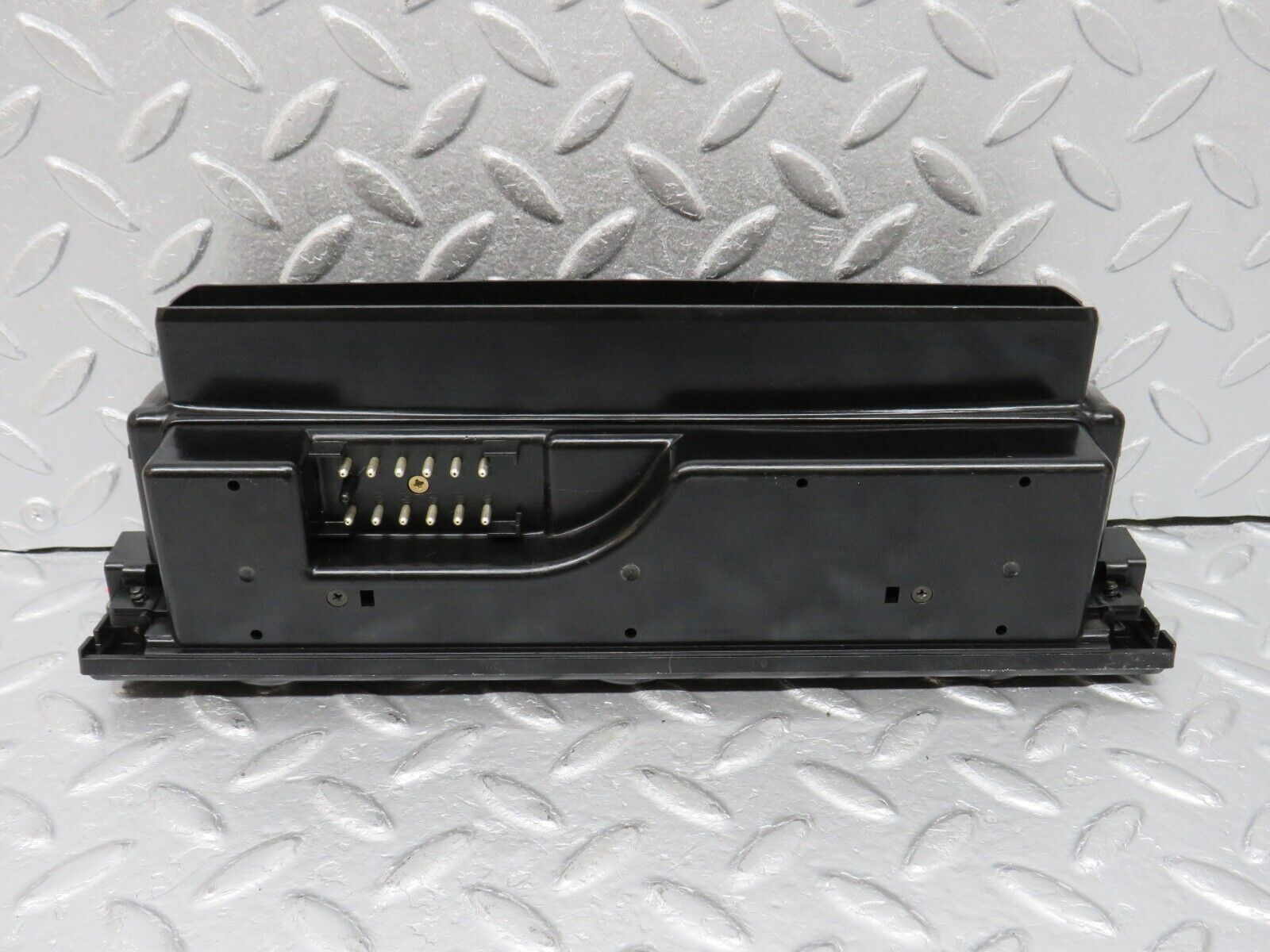 39395 Mercedes-Benz R129 320SL Coupe Dash Centre Air Vent 1298300354