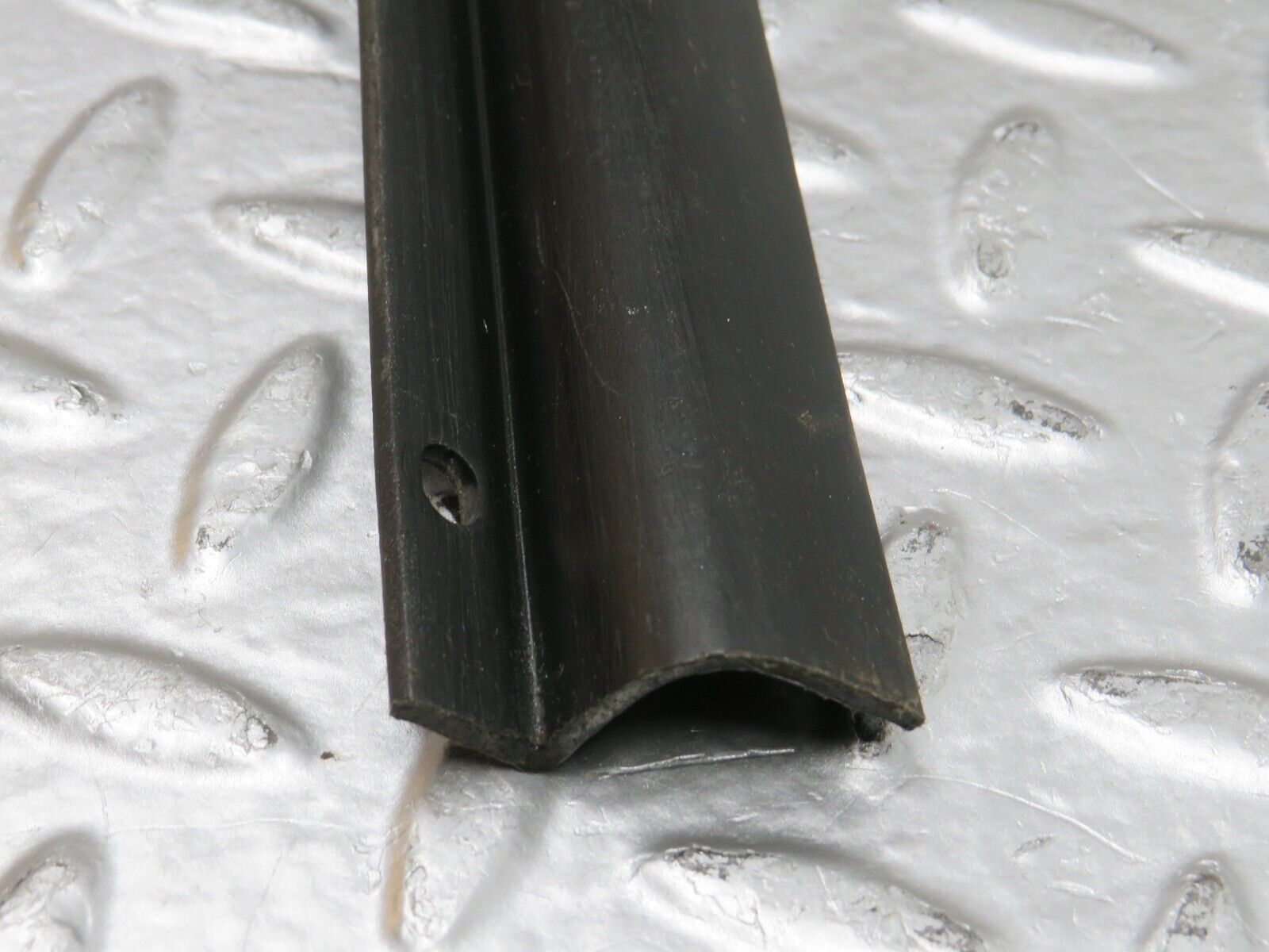 32105 Mercedes-Benz W123 230E Main Cable Cover In Trunk 1238210036