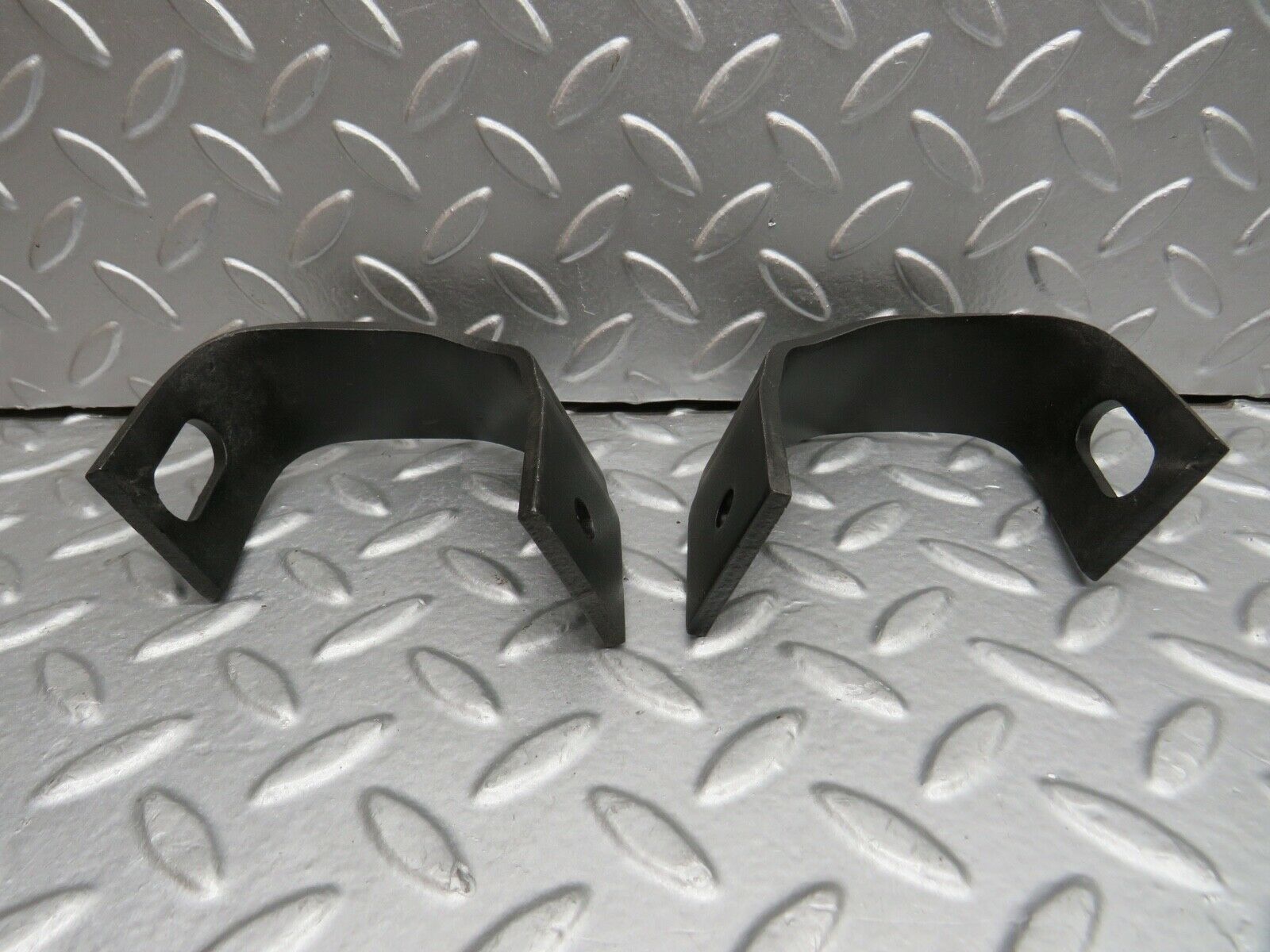 21861 Mercedes-Benz W123 Front Bumper Bracket Pair