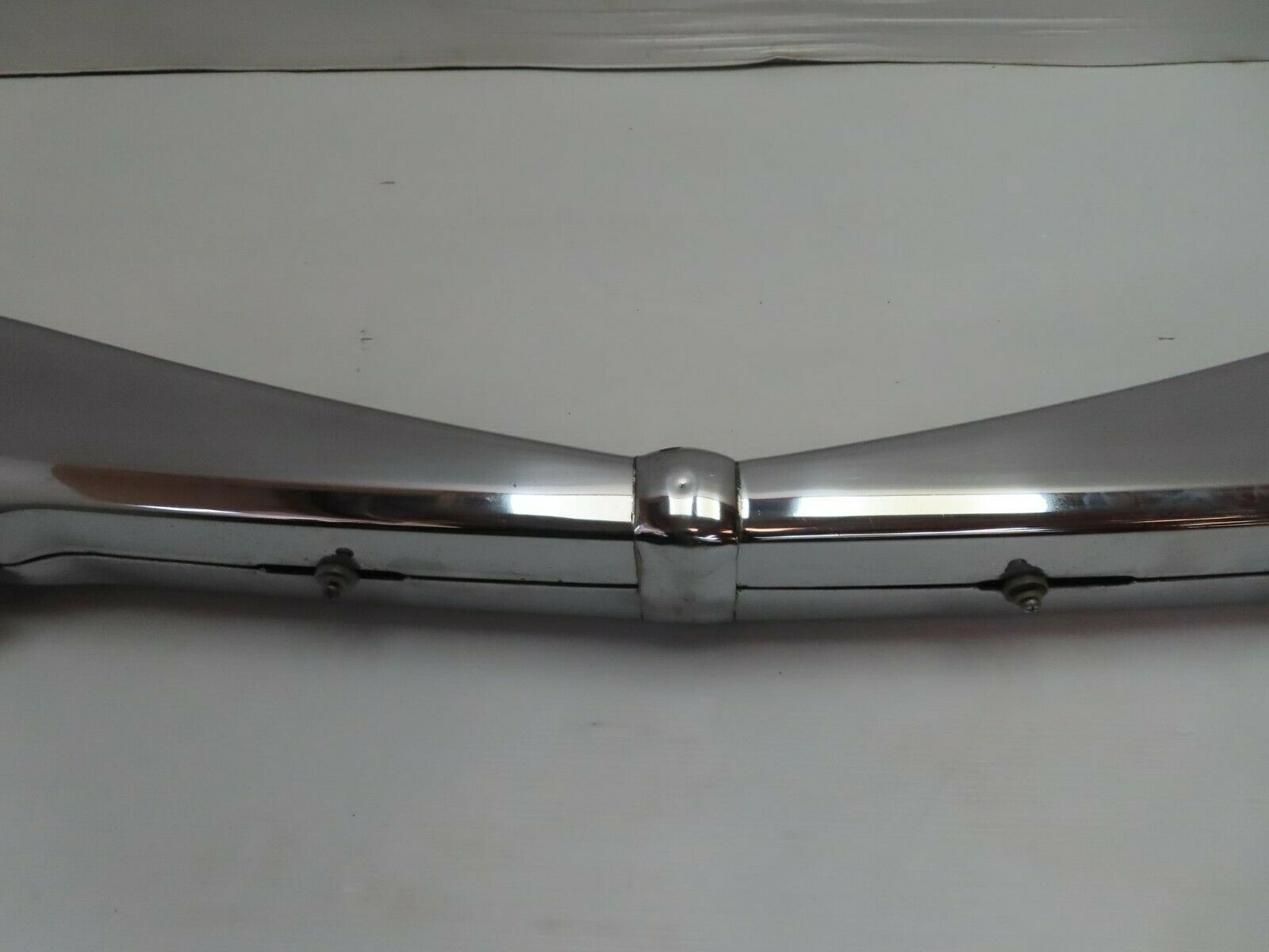 10628 Mercedes-Benz W108 Front Bumper