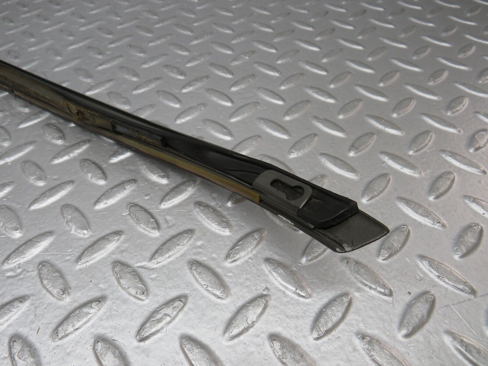 36057 Mercedes-Benz W126 420SE A Pillar Exterior Trim Right Side 1266981698