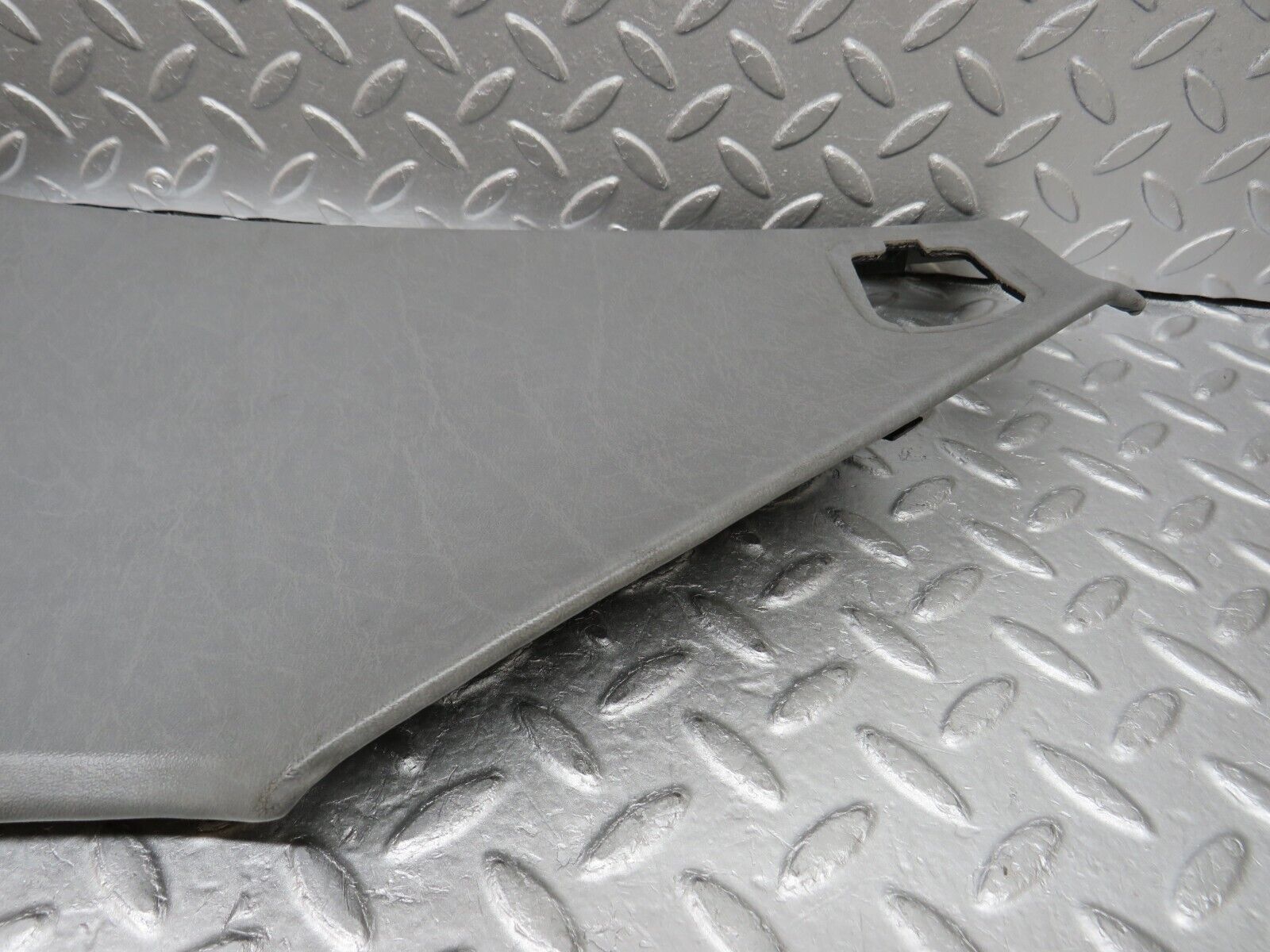 35960 Mercedes-Benz W126 420SE C Pillar Cover Panel Right Side Grey 1266950444