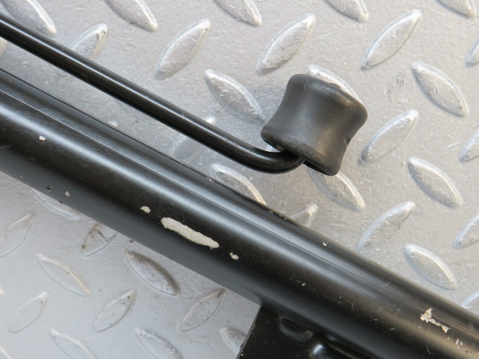 37970 Mercedes-Benz A124 320E Cabriolet Car Jack 1245830115