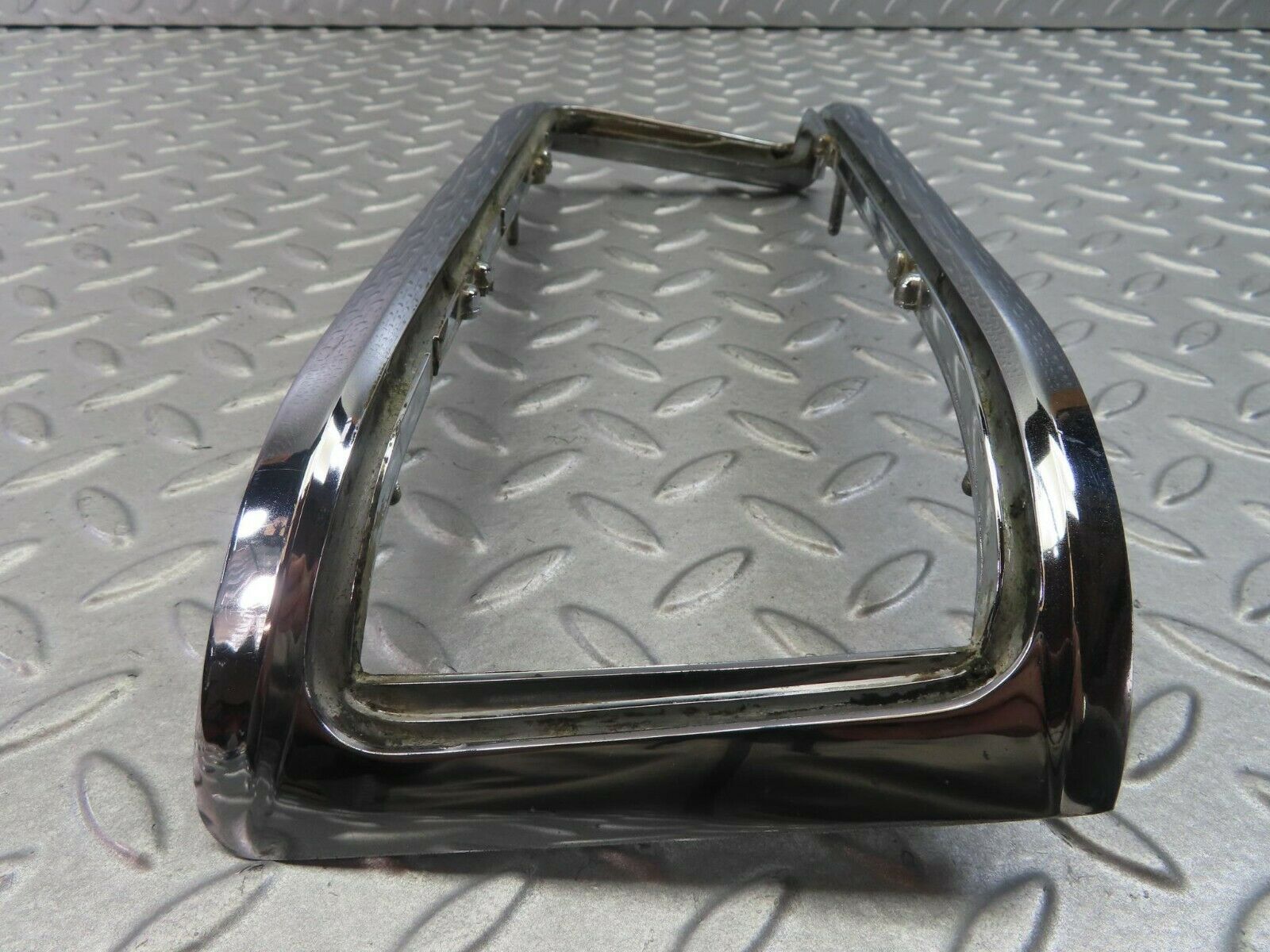 8482 Mercedes-Benz W115 Tail Light Chrome Frame Right Side
