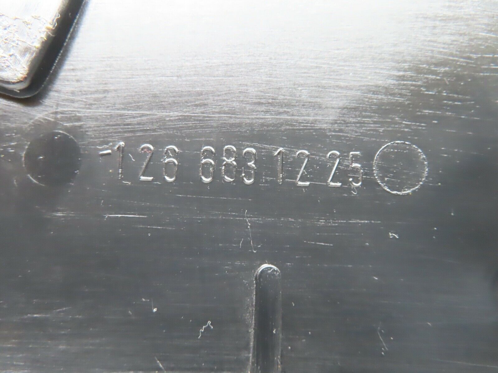 21556 Mercedes-Benz W126 300SE Centre Console Carpet Right Side 1266831225