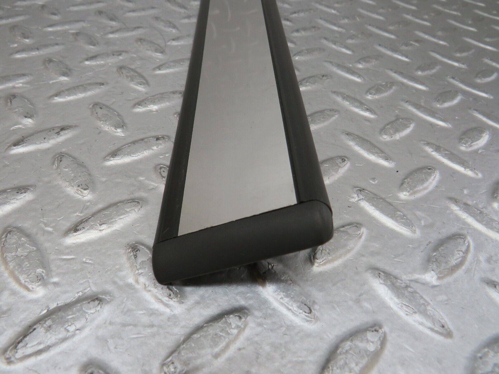 35016 Mercedes-Benz W210 320E Rear Door Sill Trim 2106803535