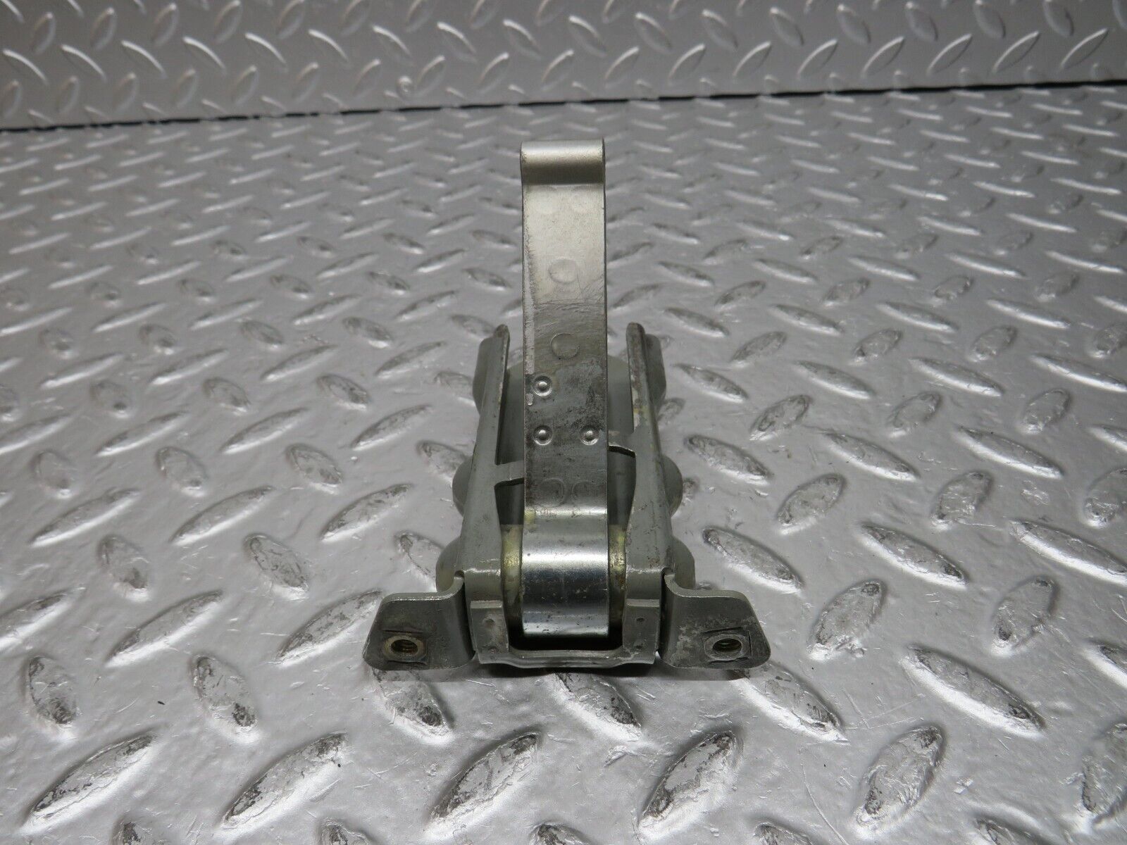 31800 Mercedes-Benz W201 190LE 1.8L Door Safety Check Strap