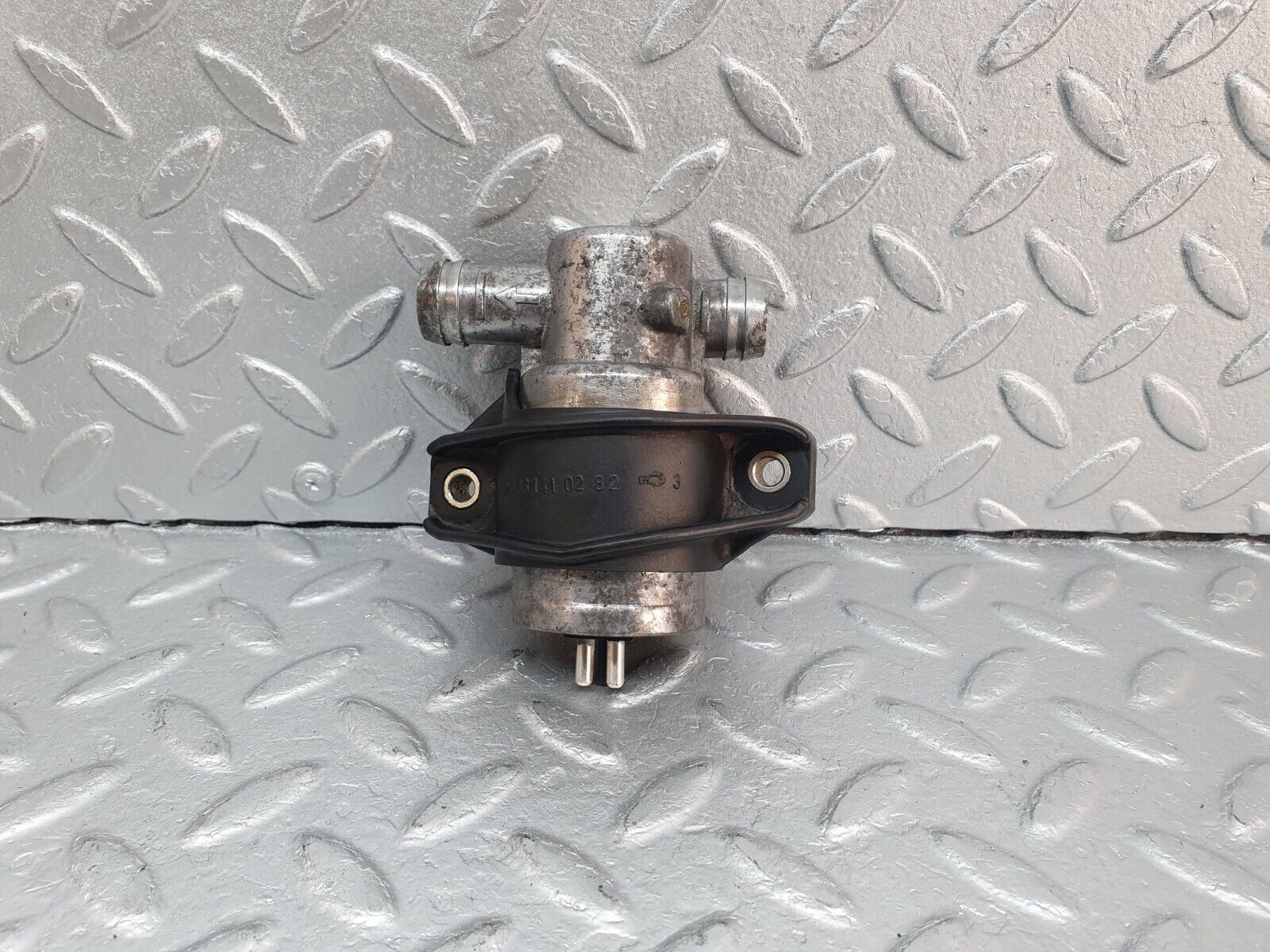 41021 Mercedes-Benz W126 300SE Idle Air Speed Actuator Valve 1031410282