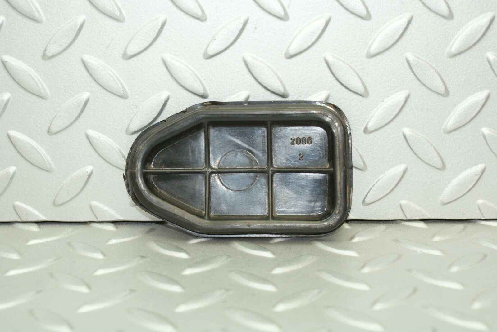 3033 Mercedes-Benz C123 280CE Coupe Boot Trunk Access Cover Panel 1156930030